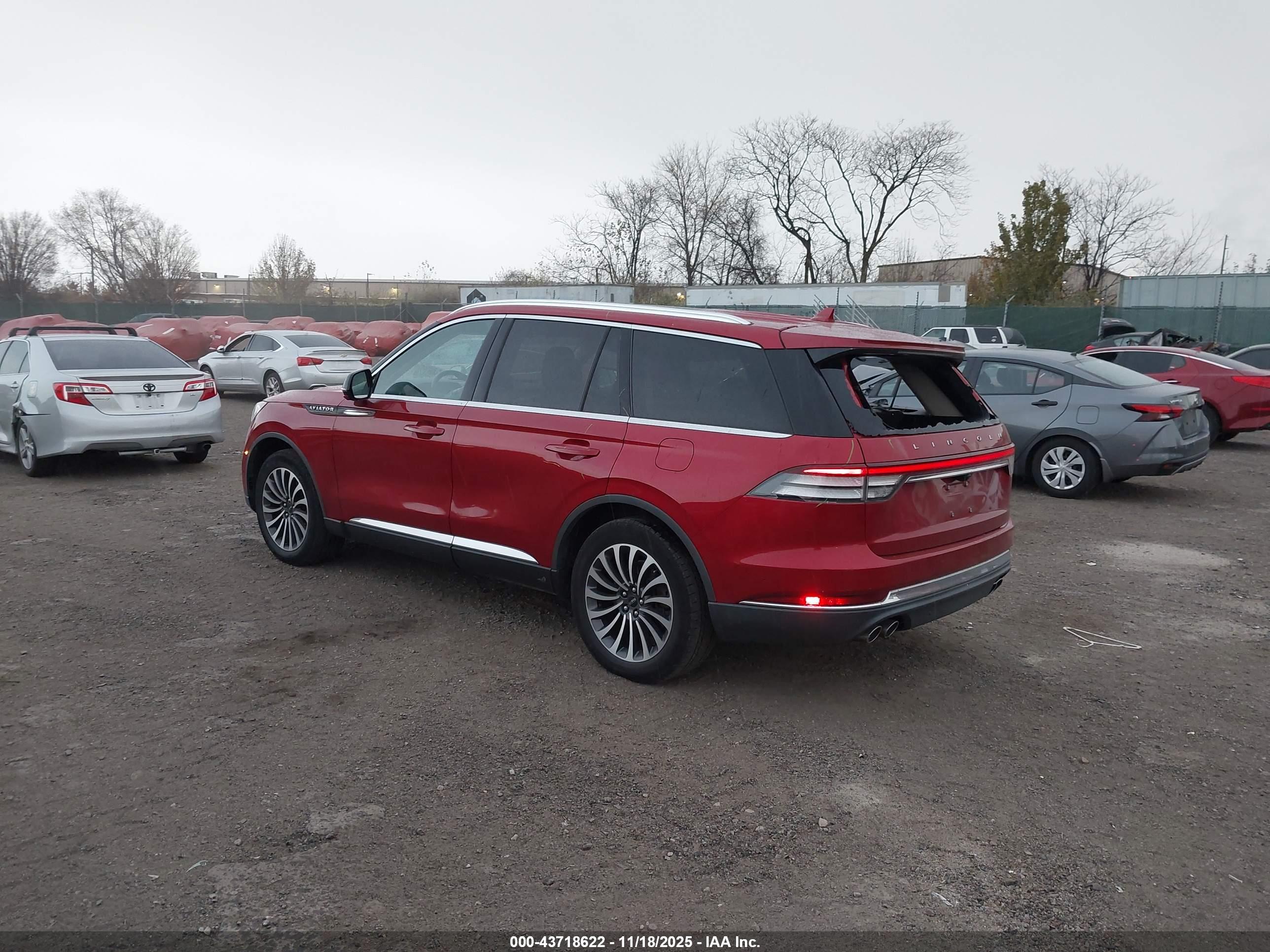 LINCOLN AVIATOR image 3