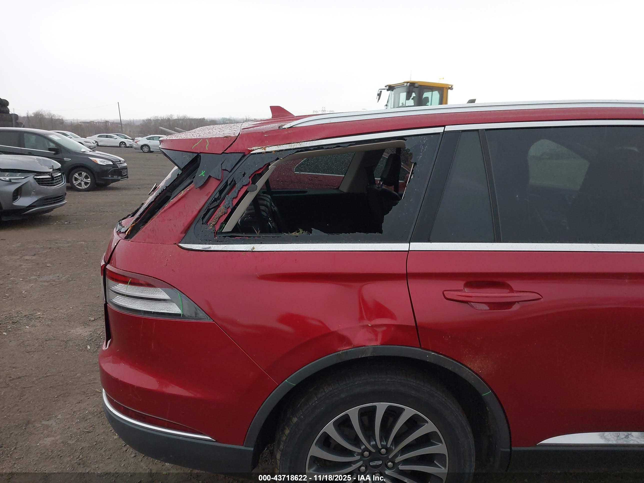 LINCOLN AVIATOR image 6