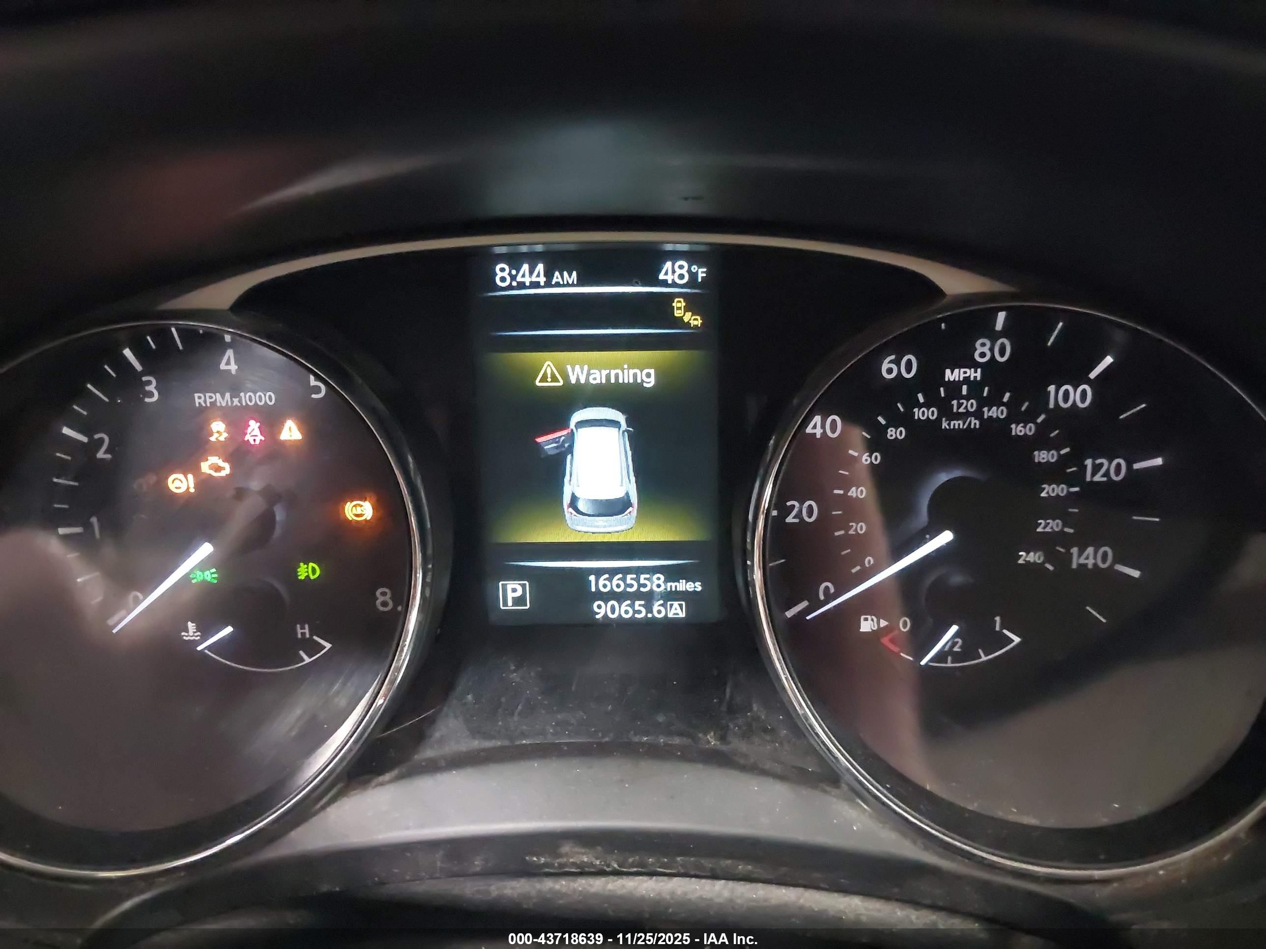 NISSAN ROGUE image 7