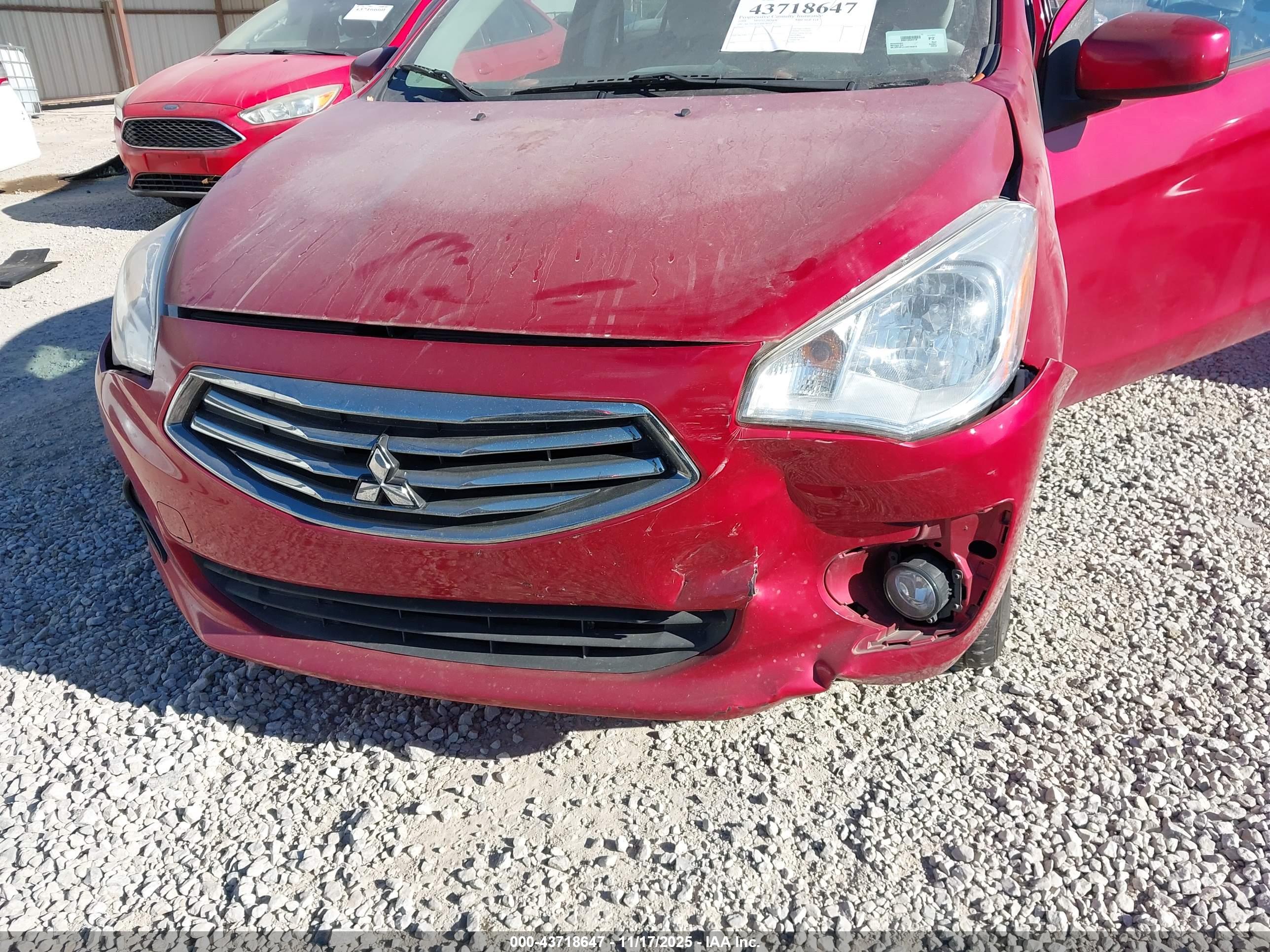 MITSUBISHI MIRAGE image 6