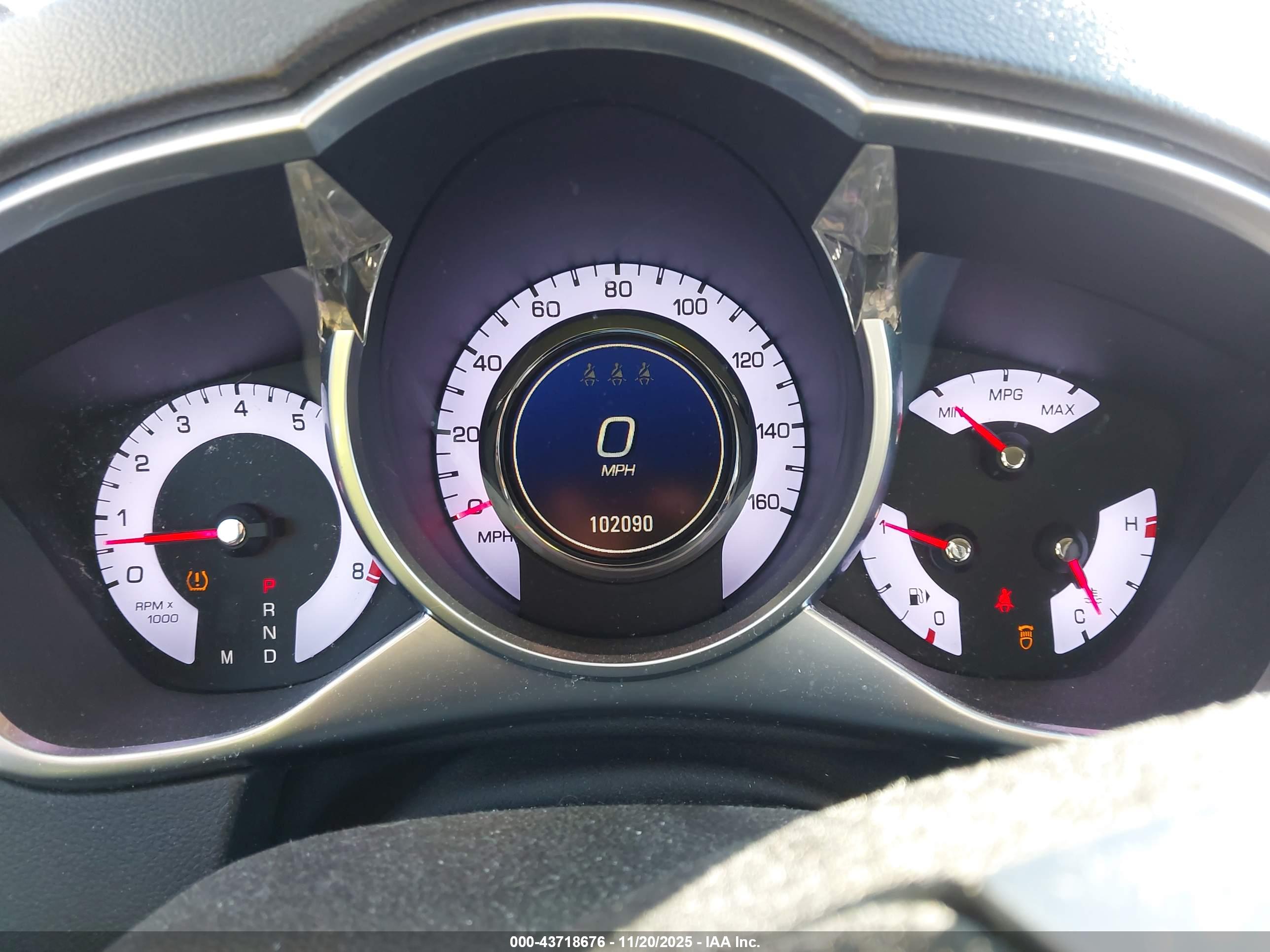 CADILLAC SRX image 7