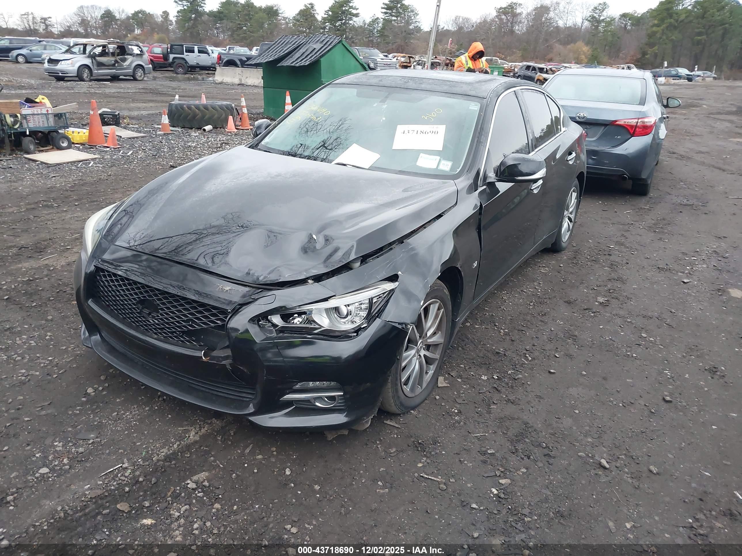 INFINITI Q50 image 6