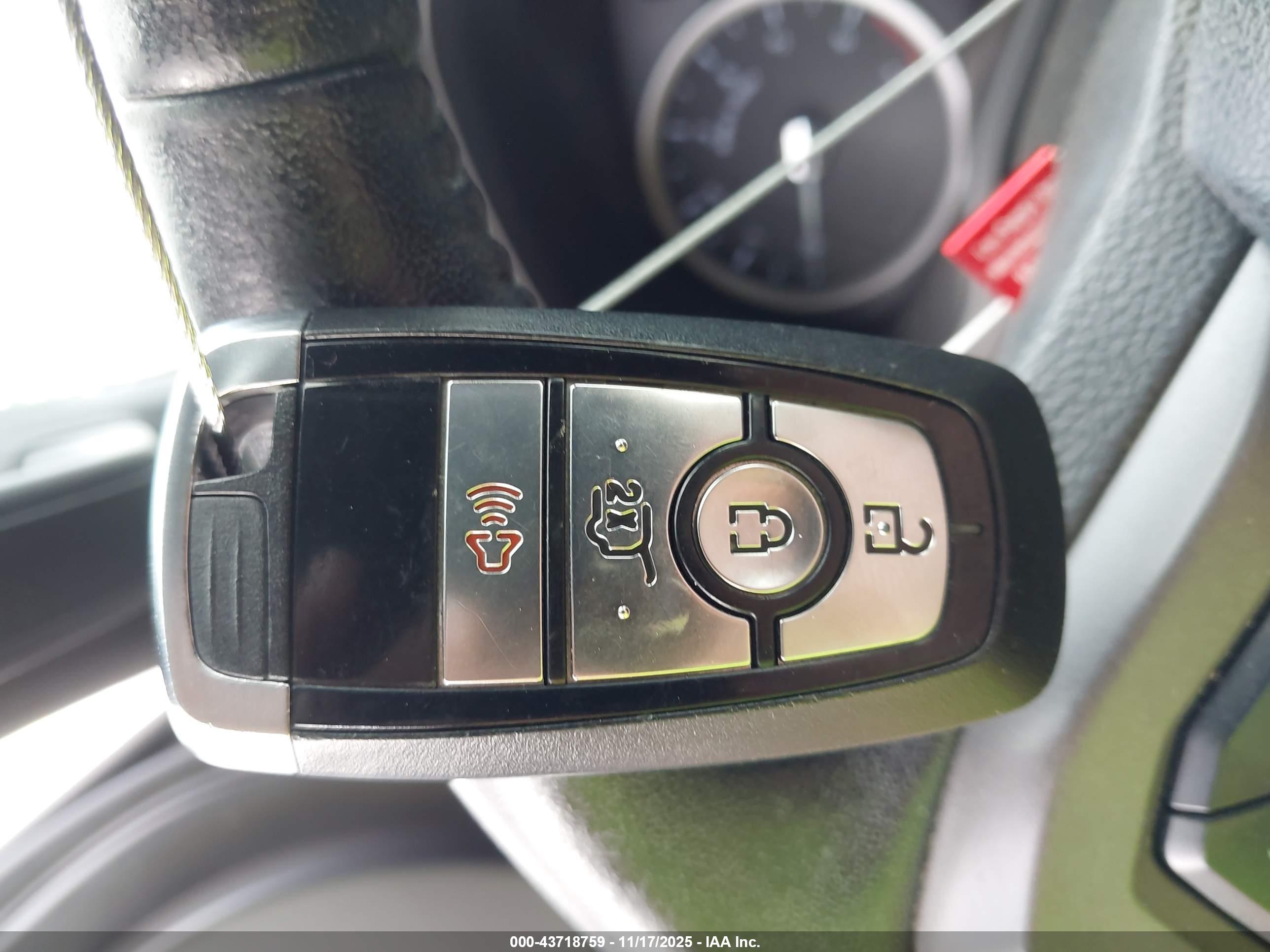 FORD EXPEDITION image 11