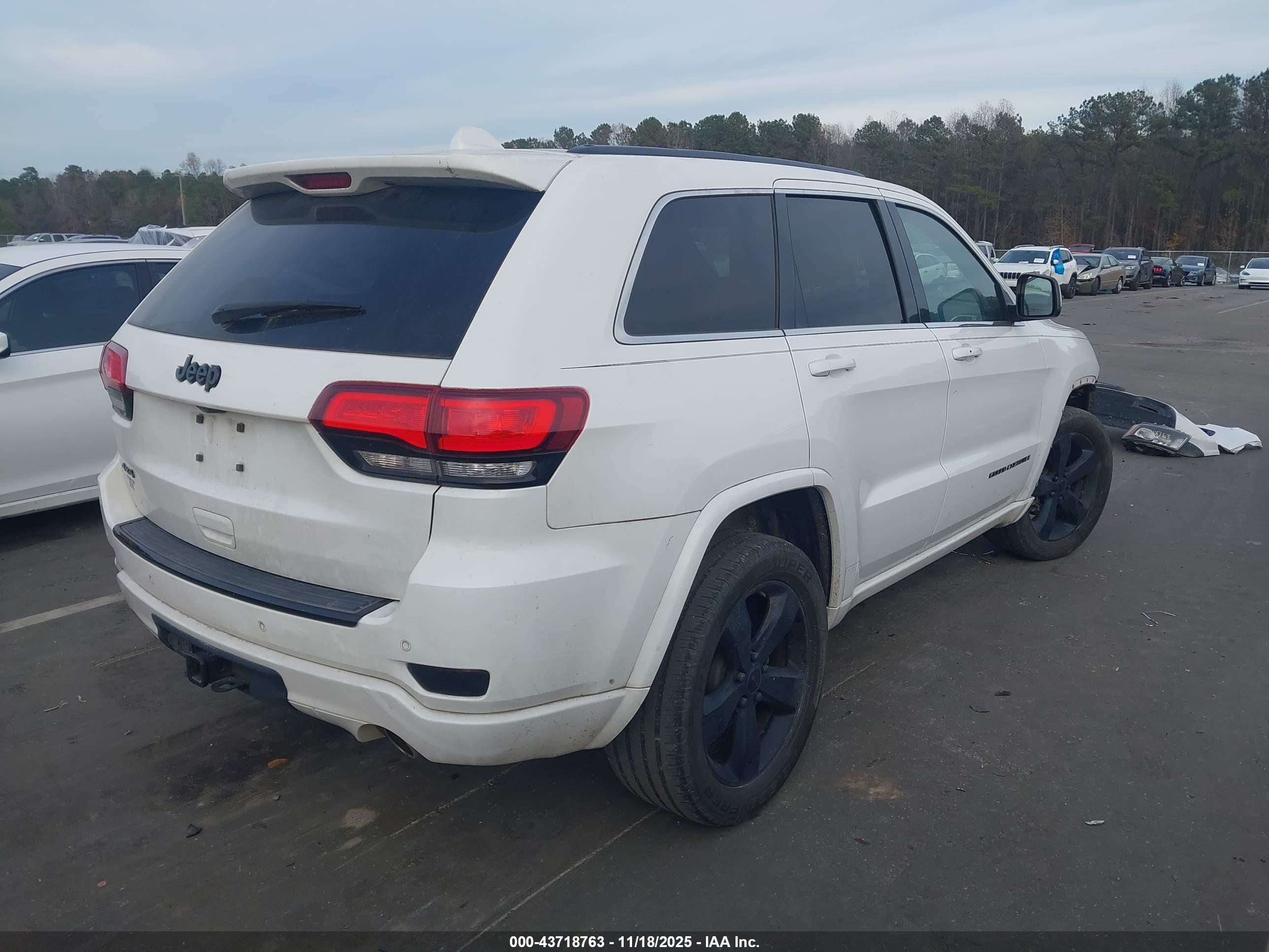 JEEP GRAND image 4