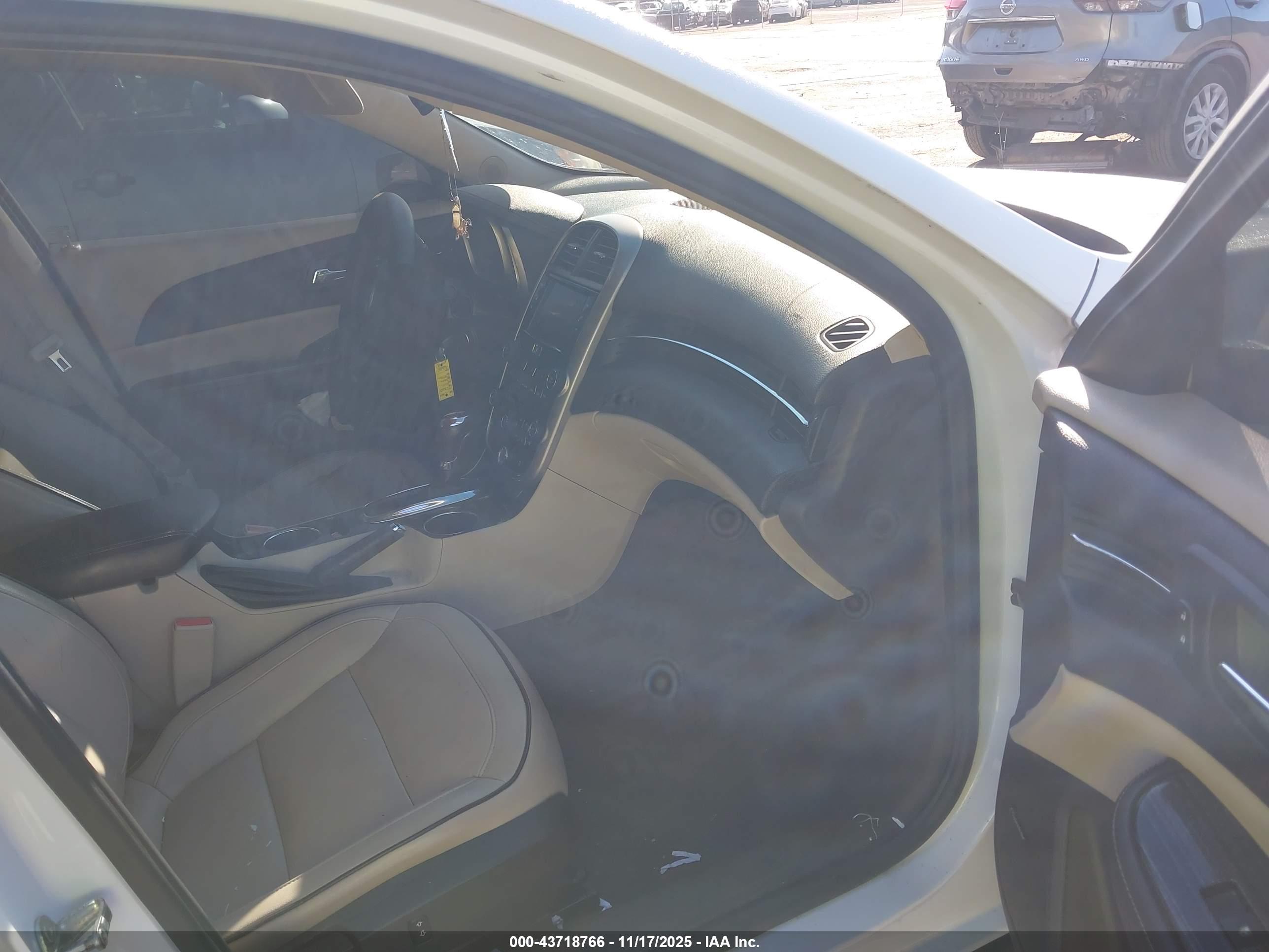 CHEVROLET MALIBU image 5