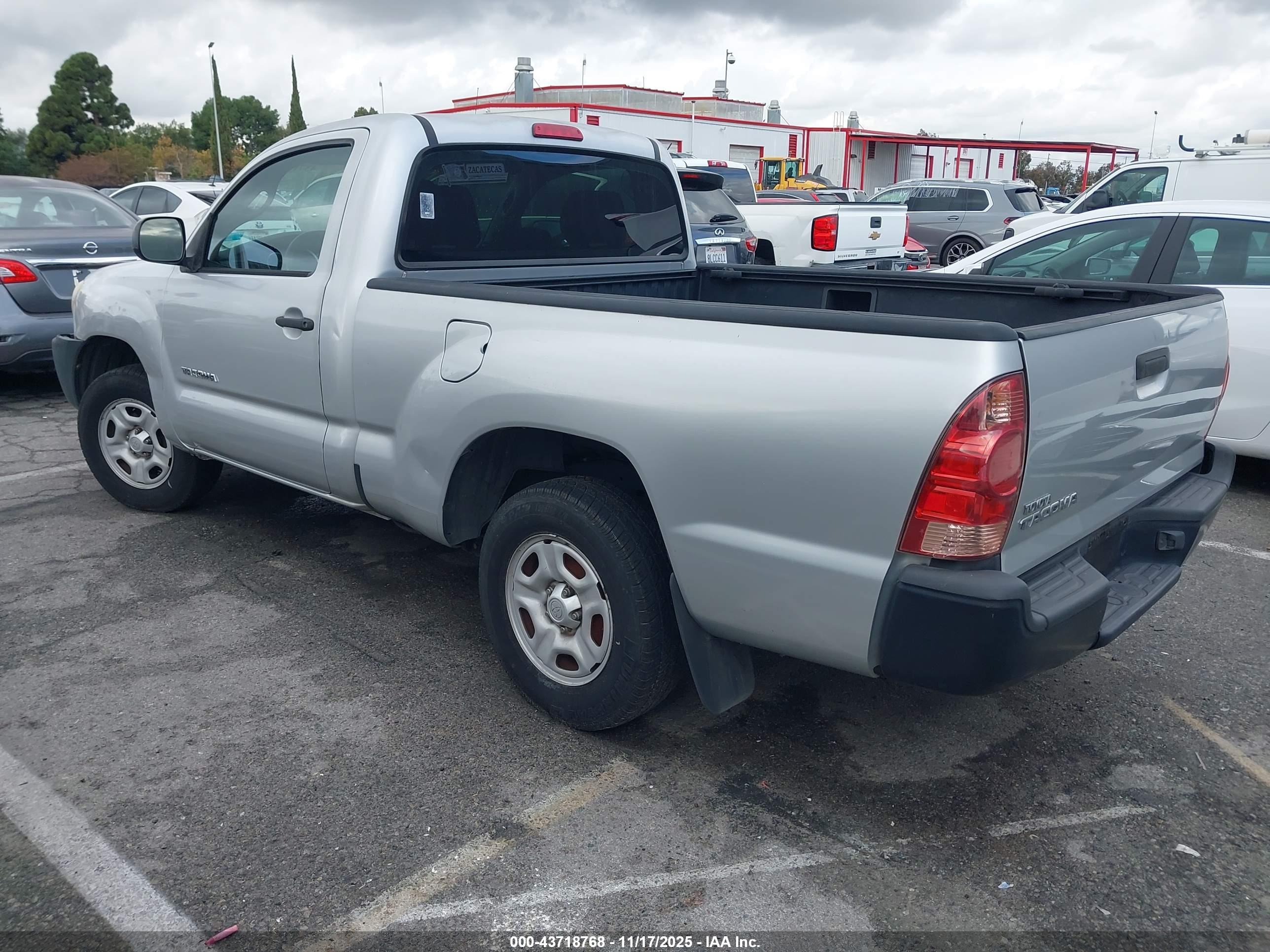 TOYOTA TACOMA image 3