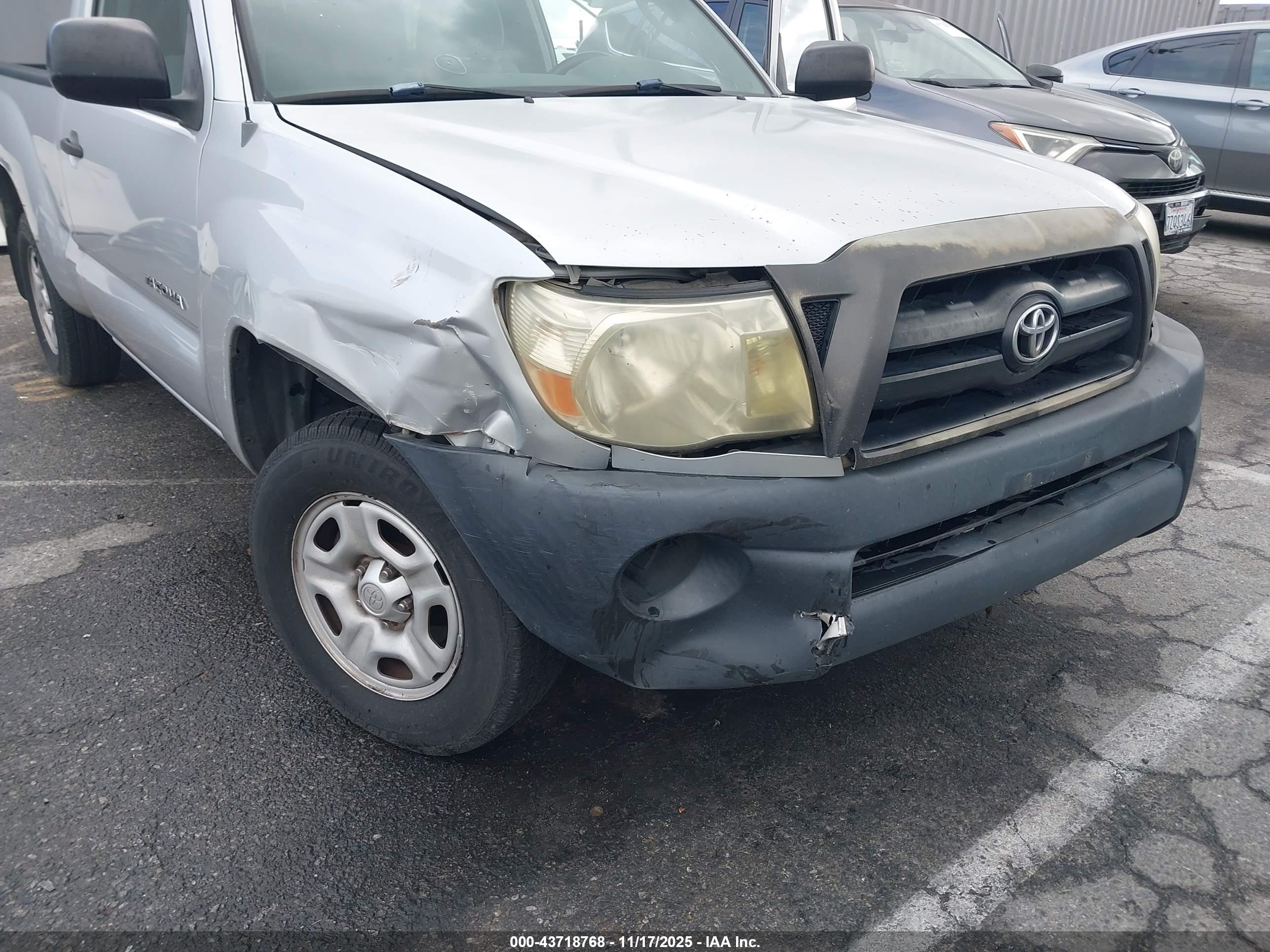TOYOTA TACOMA image 6