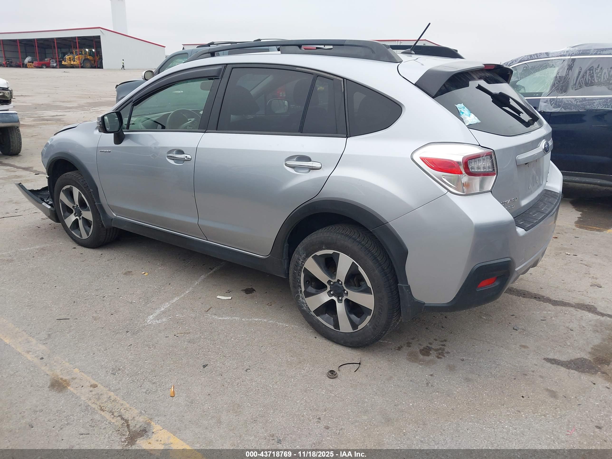 SUBARU XV image 3