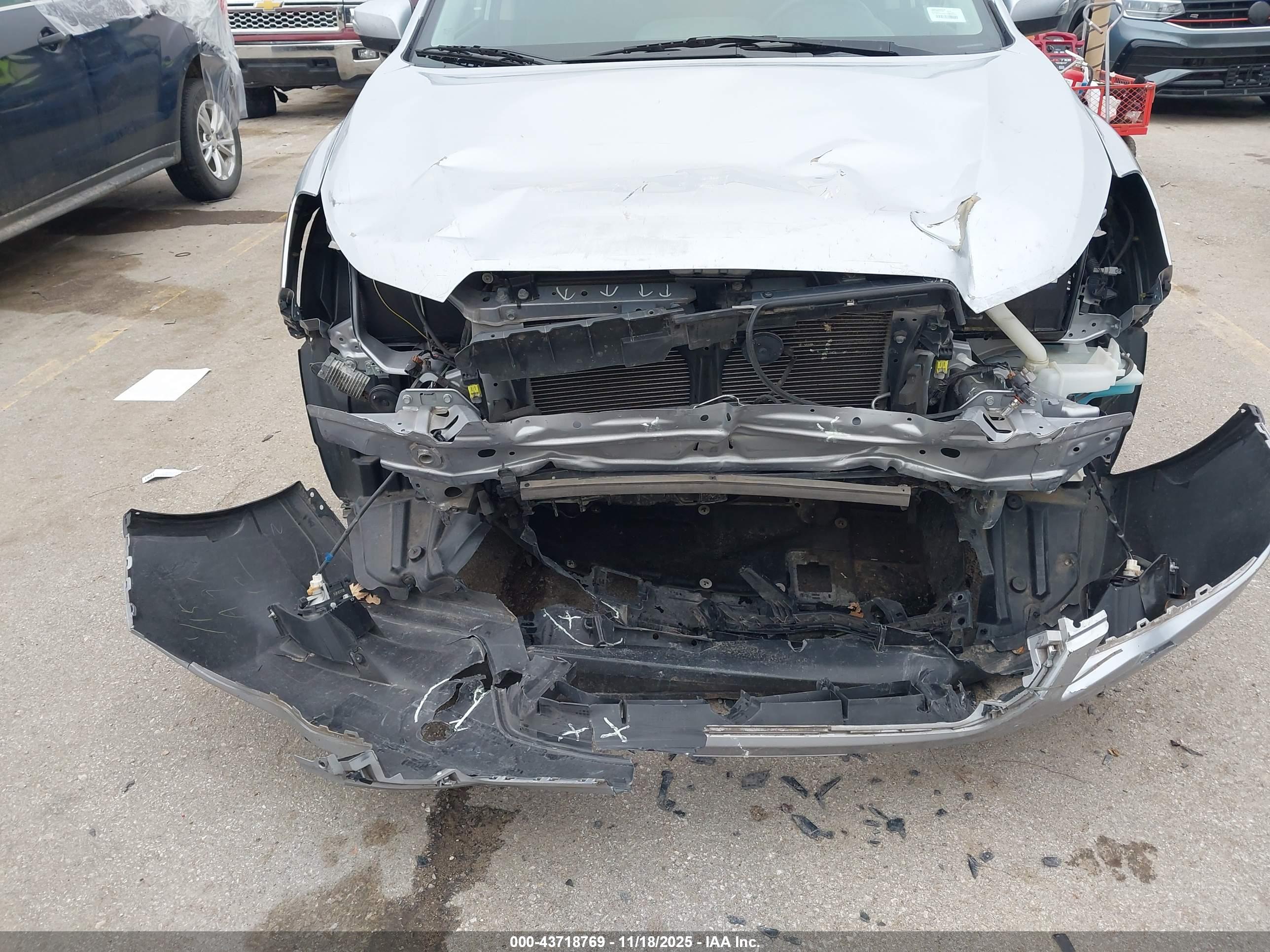 SUBARU XV image 6