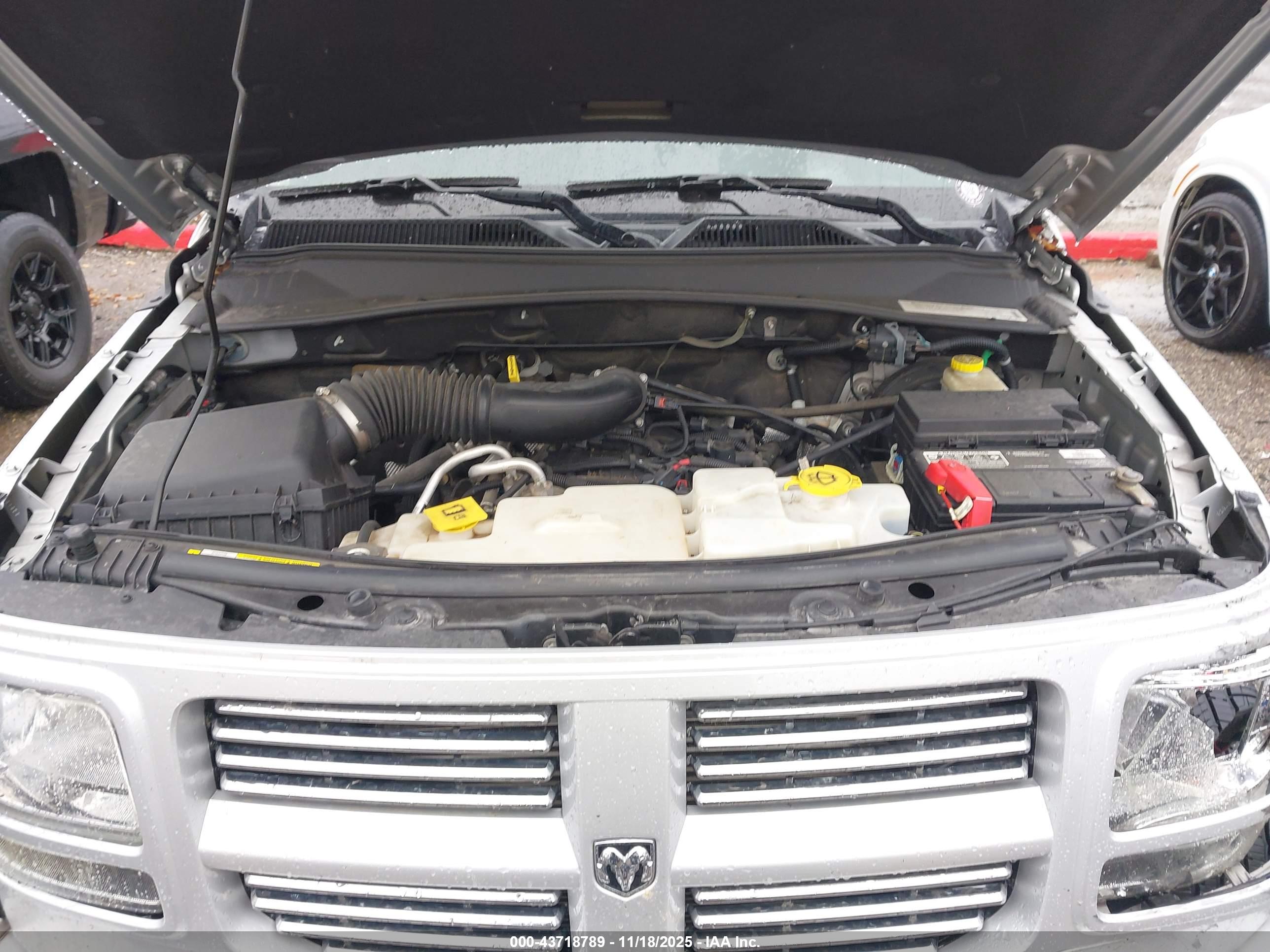 DODGE NITRO image 10