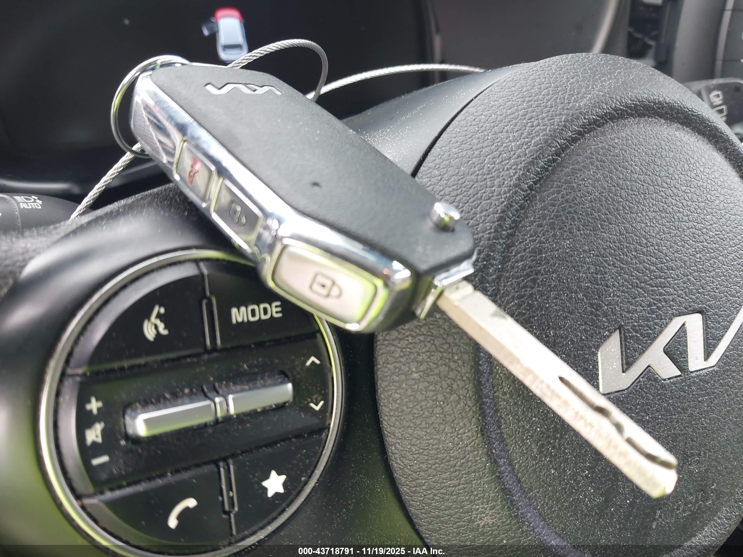 KIA SOUL image 11