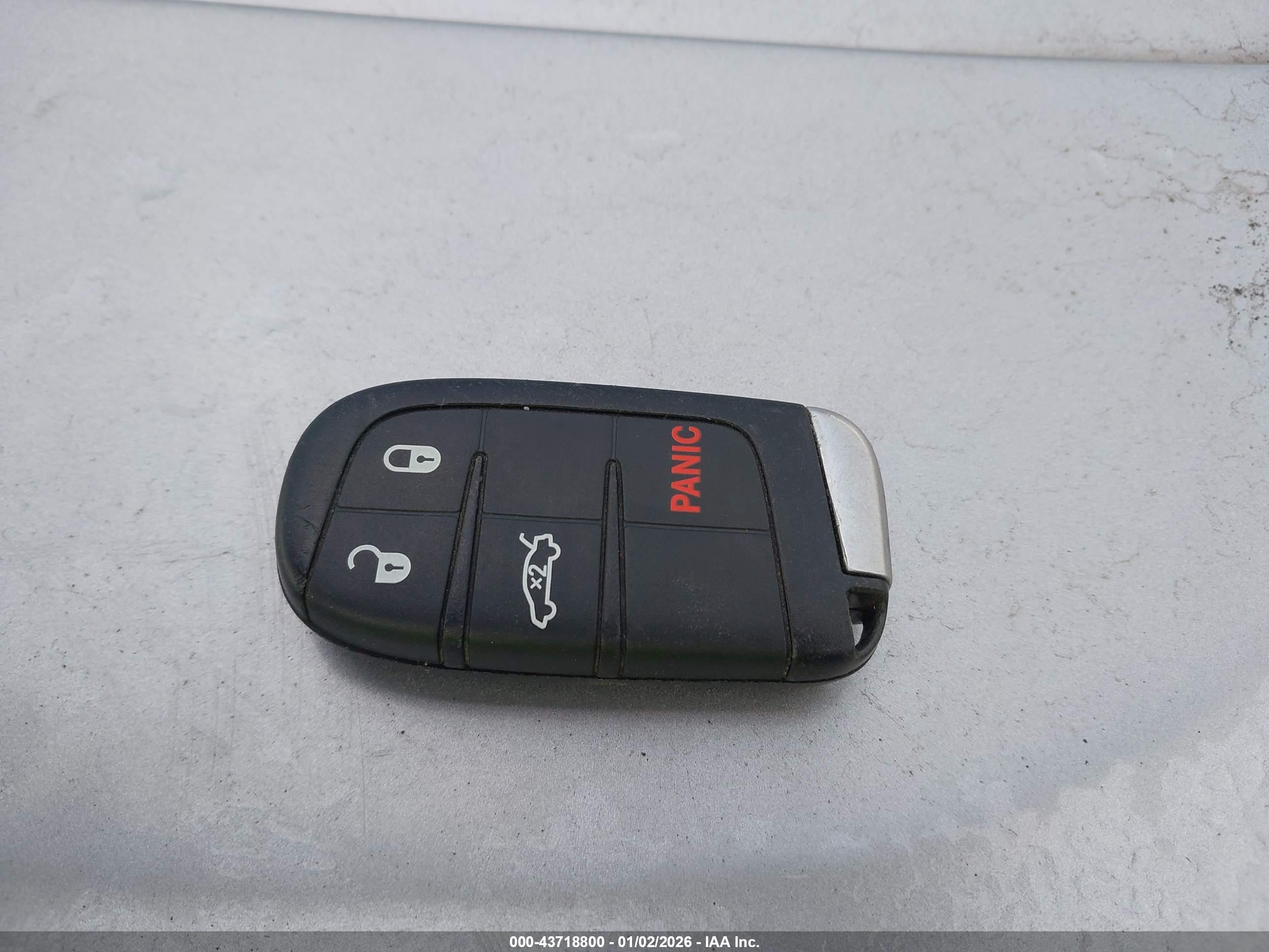 DODGE CHALLENGER image 11