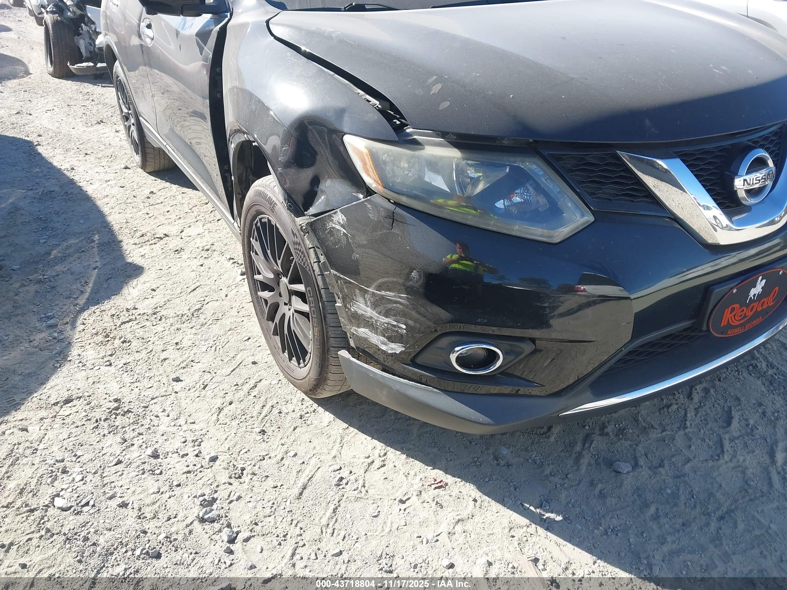 NISSAN ROGUE image 6