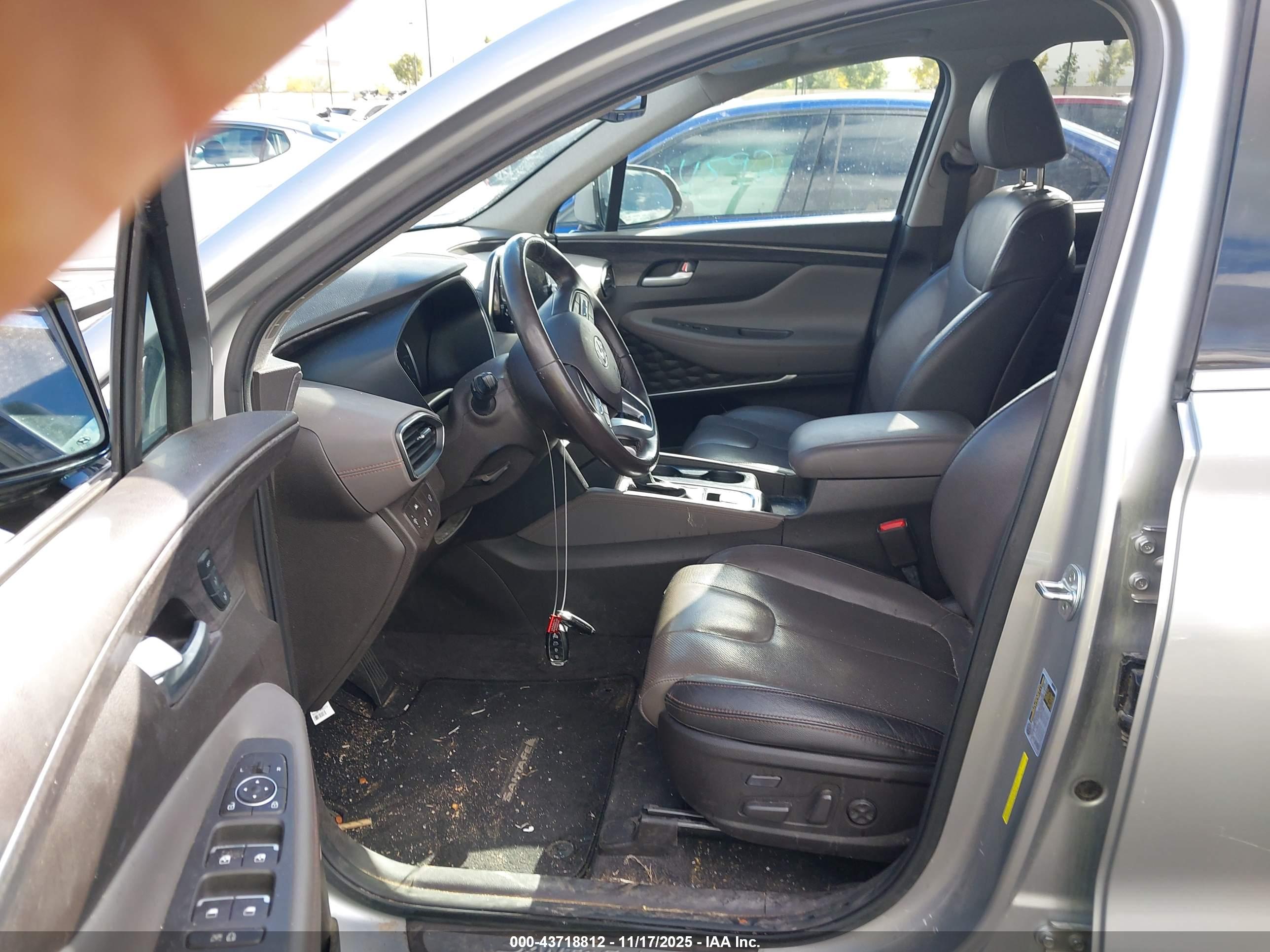 HYUNDAI SANTA image 5