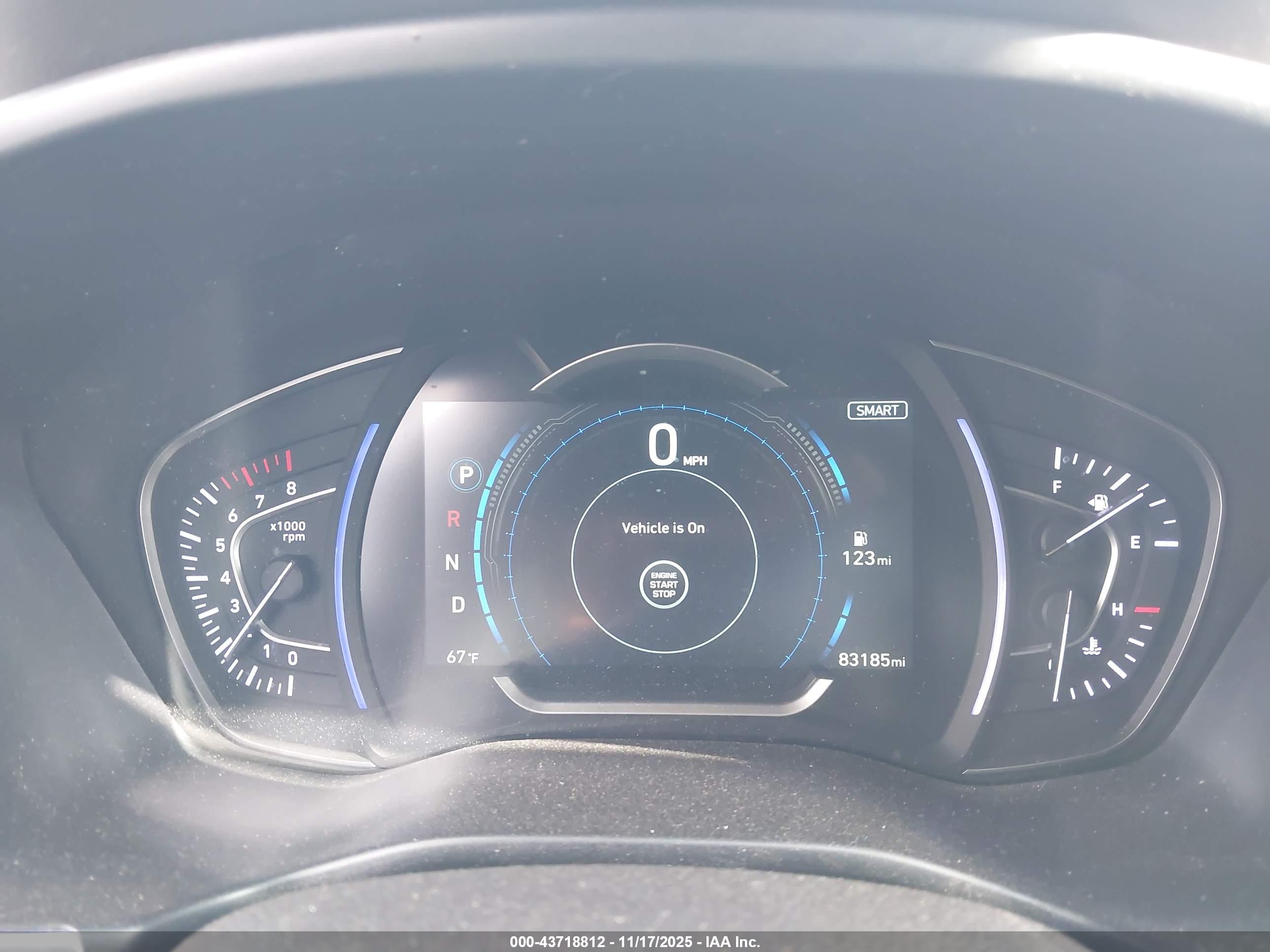 HYUNDAI SANTA image 7