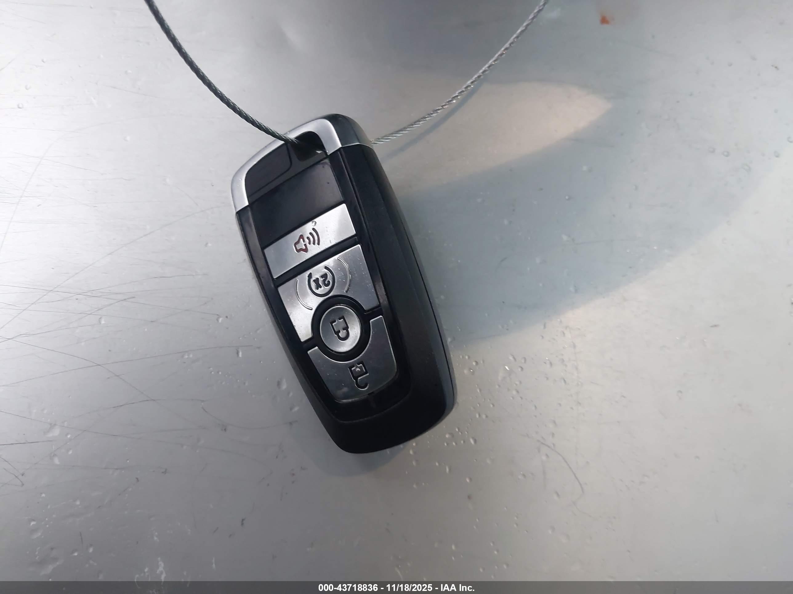 FORD MAVERICK image 11