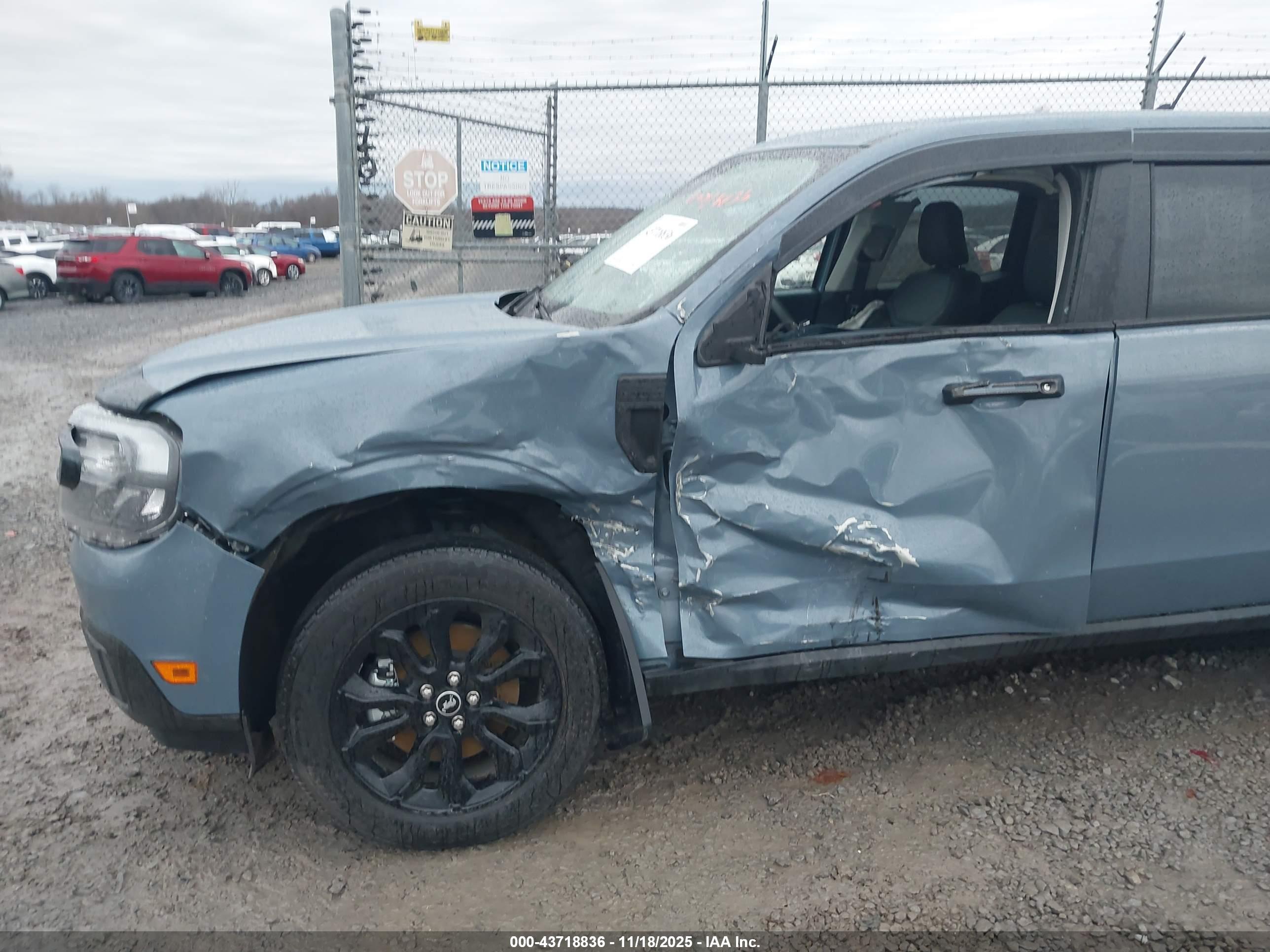 FORD MAVERICK image 6