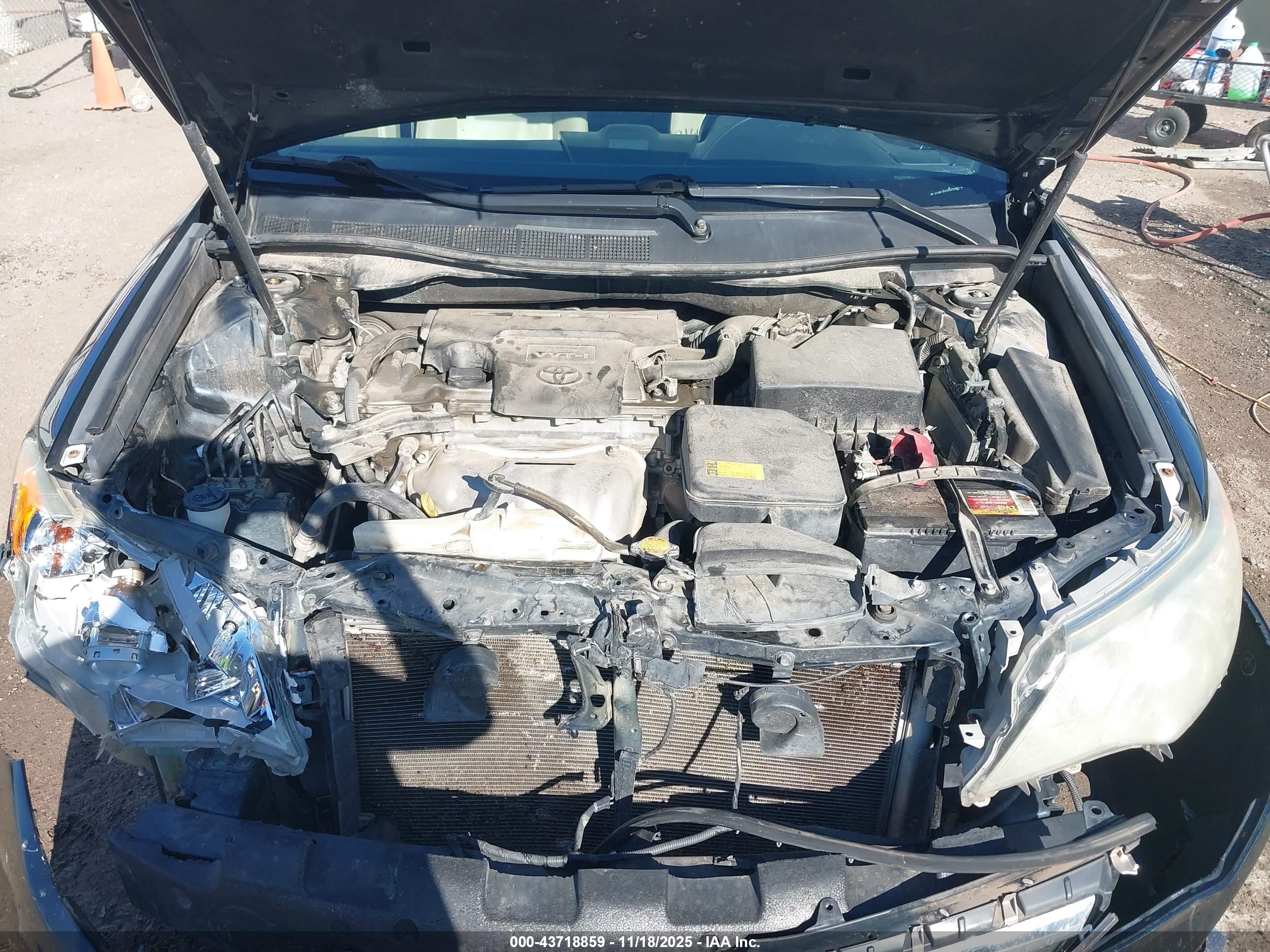 TOYOTA CAMRY image 10