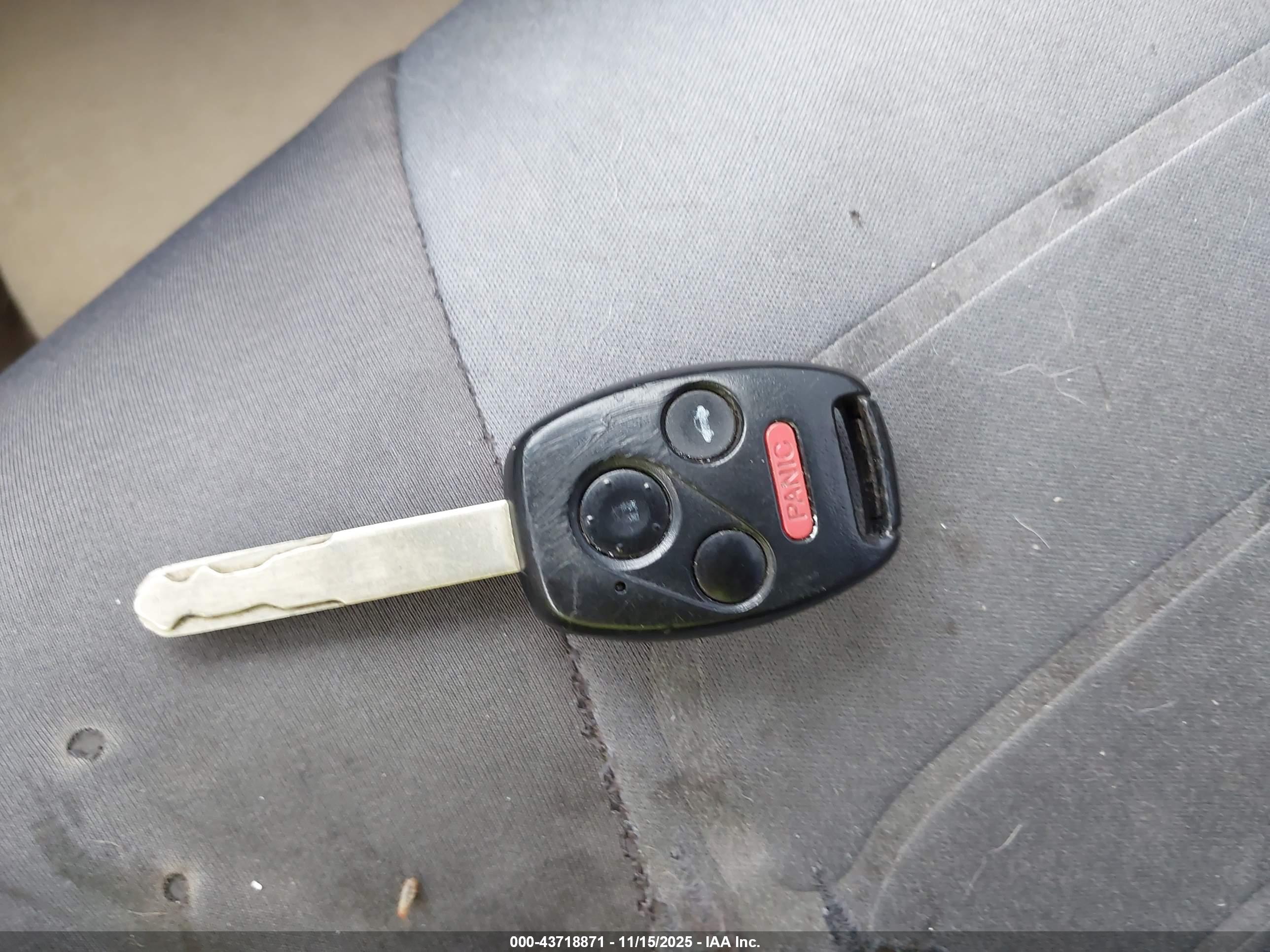 HONDA CIVIC image 11