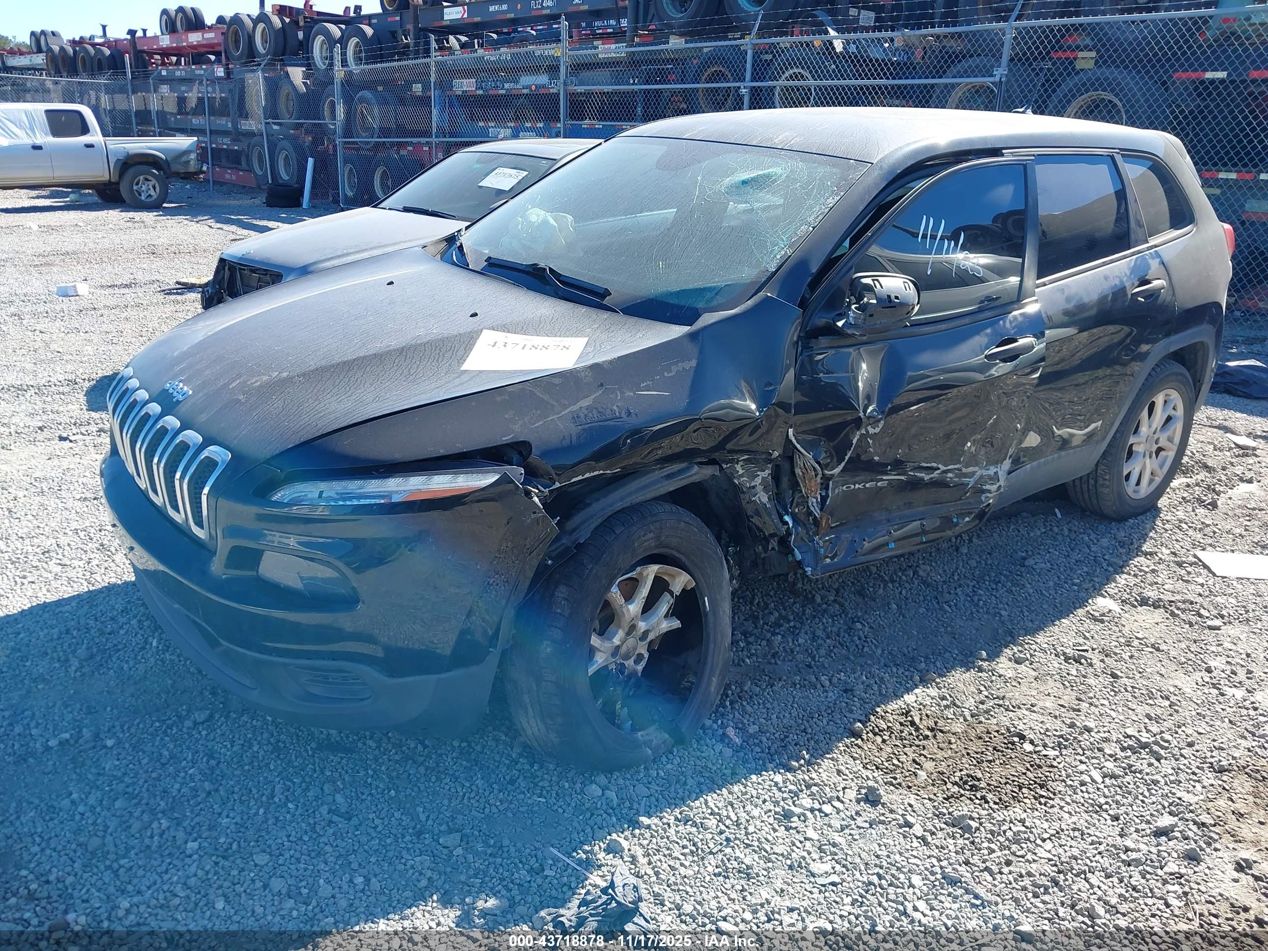 JEEP CHEROKEE image 2