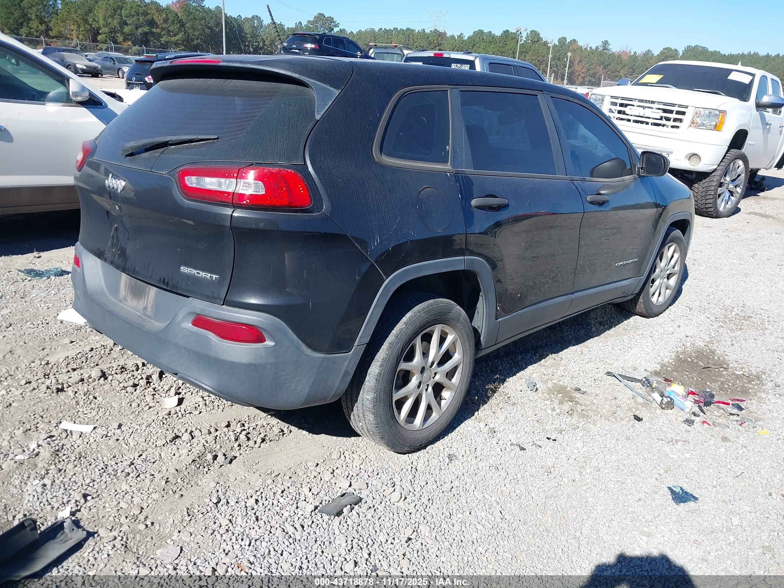JEEP CHEROKEE image 4