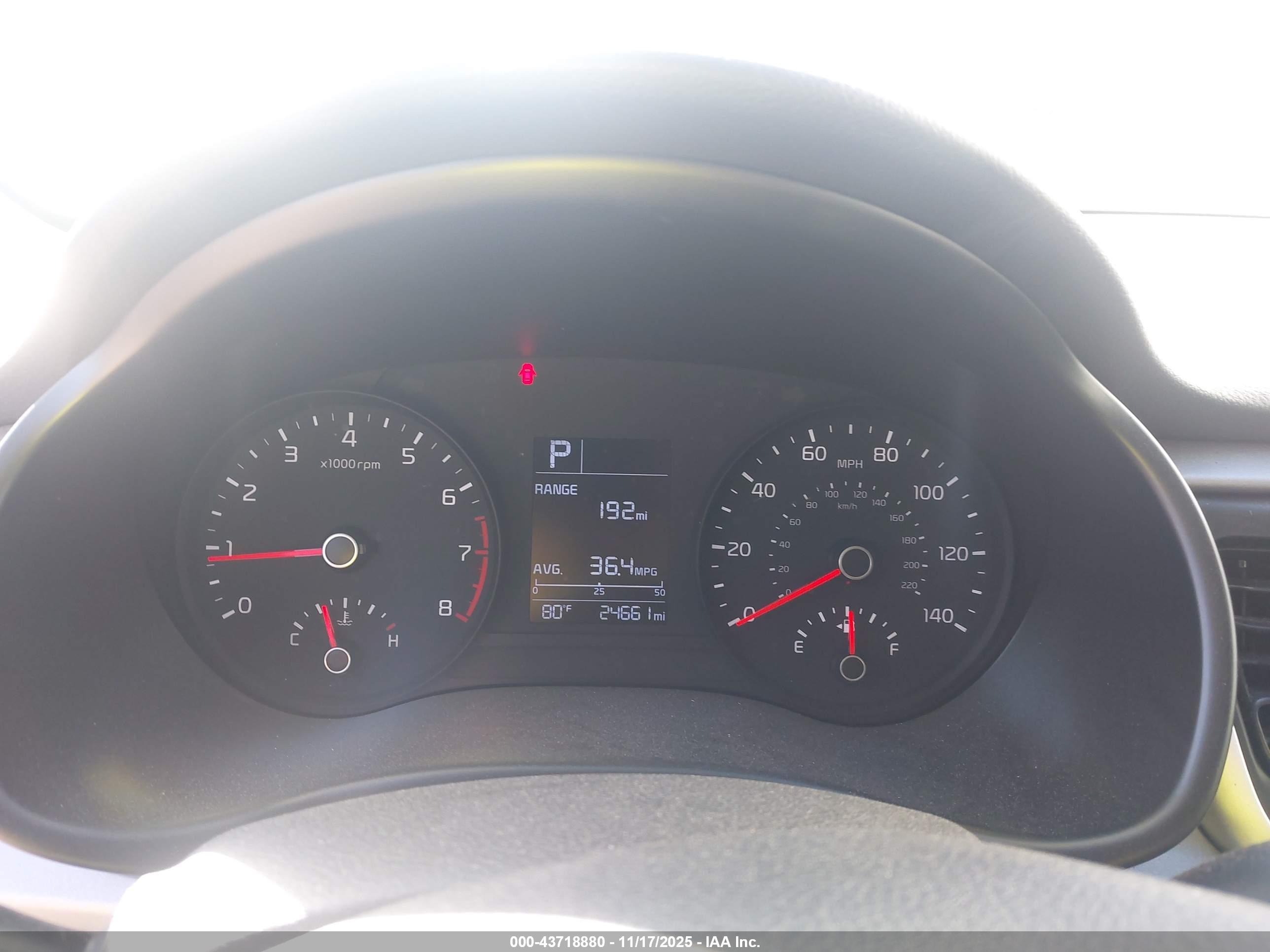 KIA RIO image 7