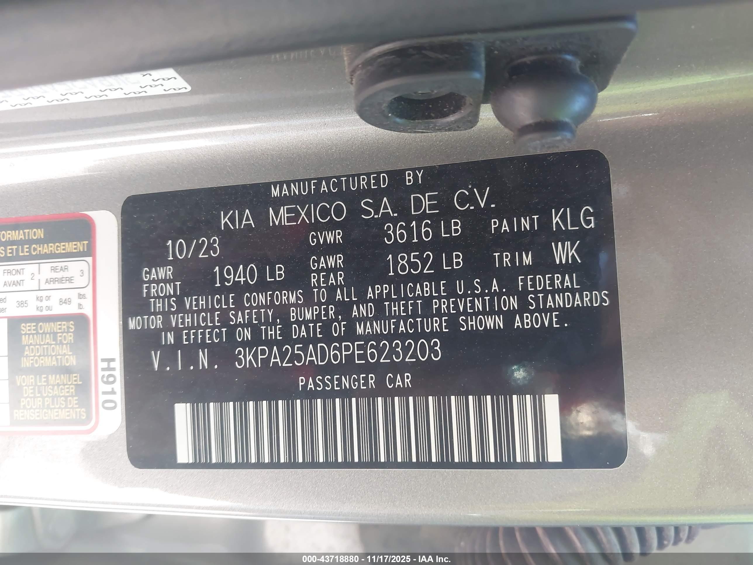KIA RIO image 9