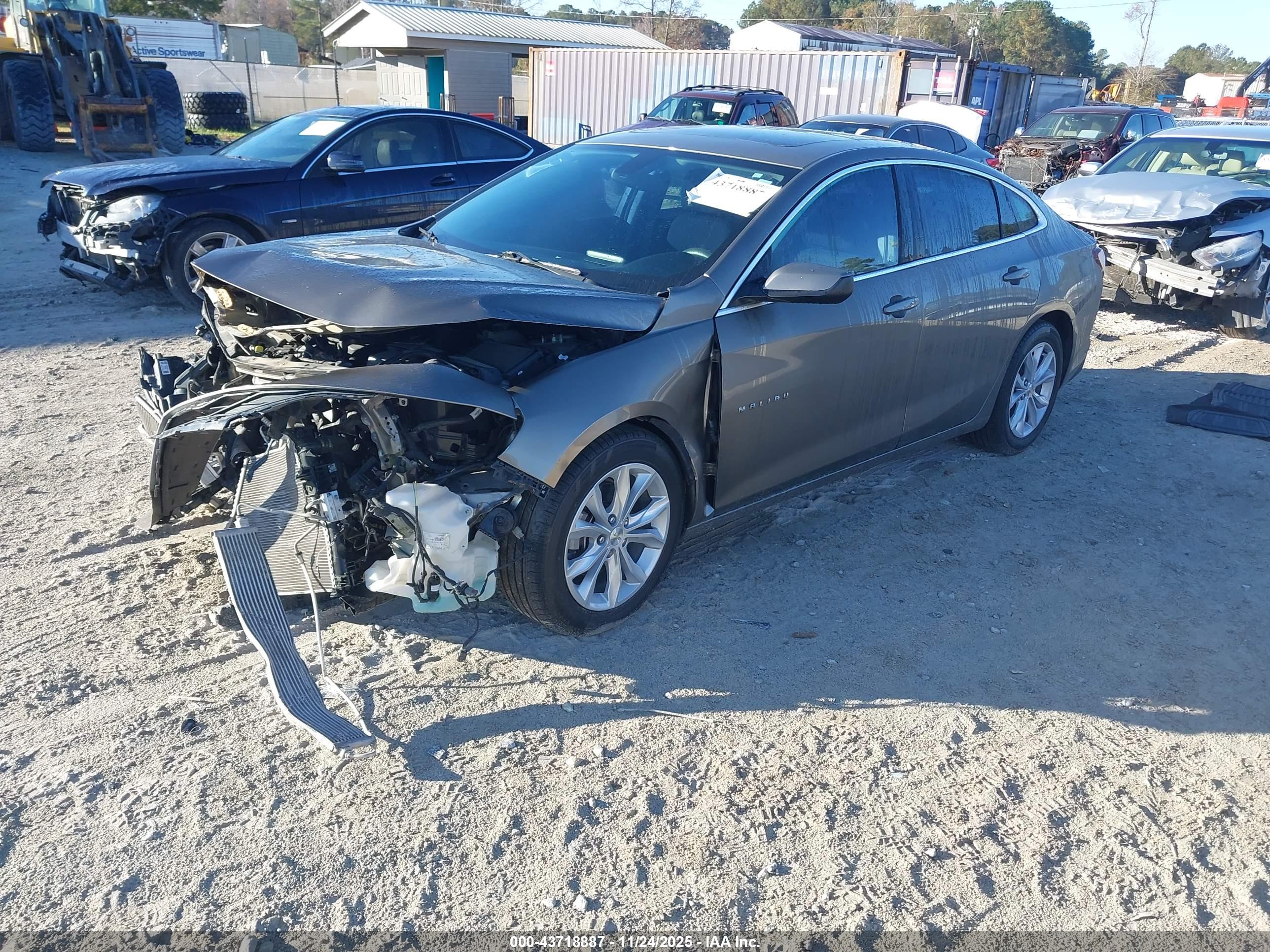CHEVROLET MALIBU image 2