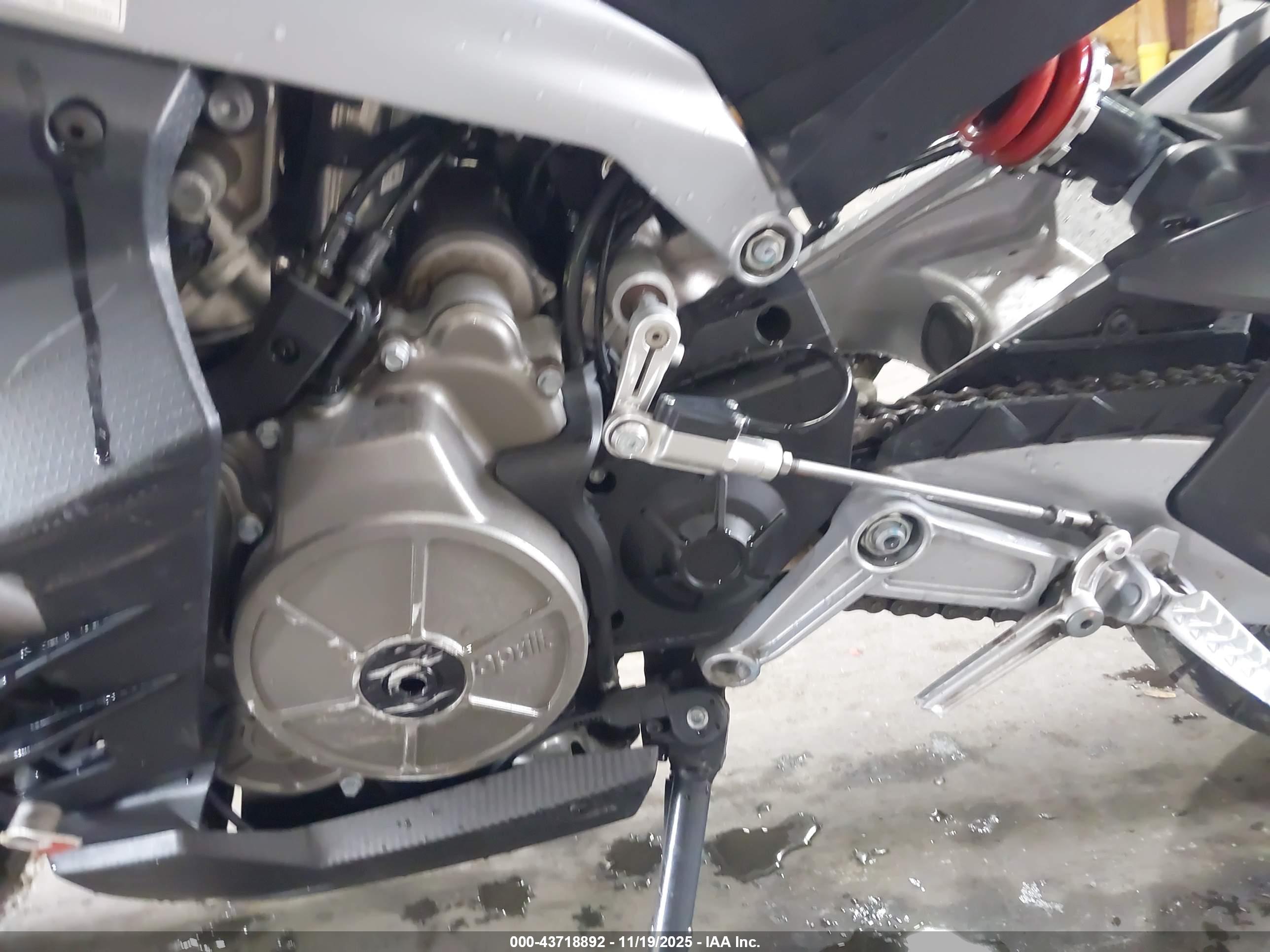 APRILIA RS image 9