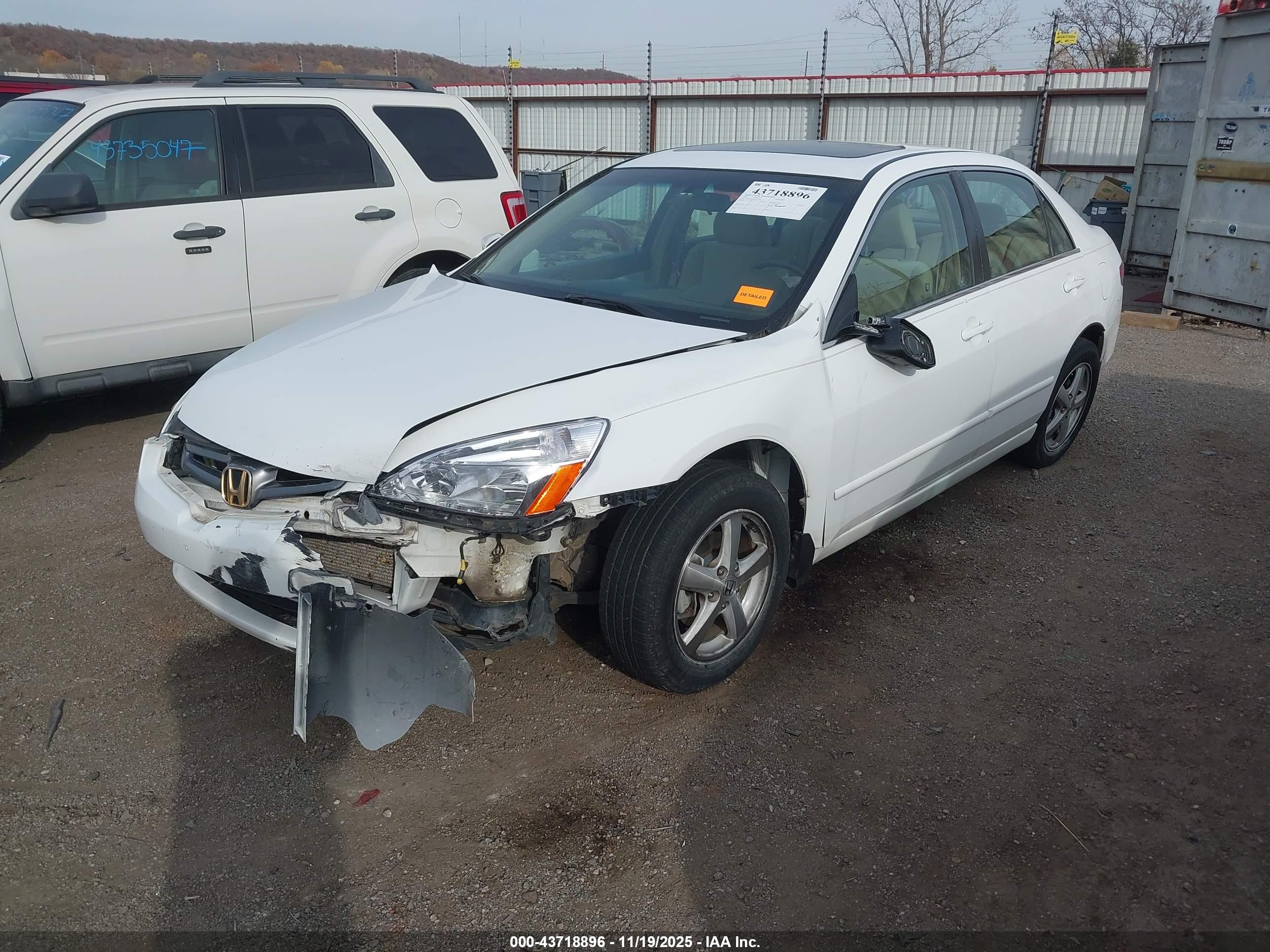 HONDA ACCORD image 2