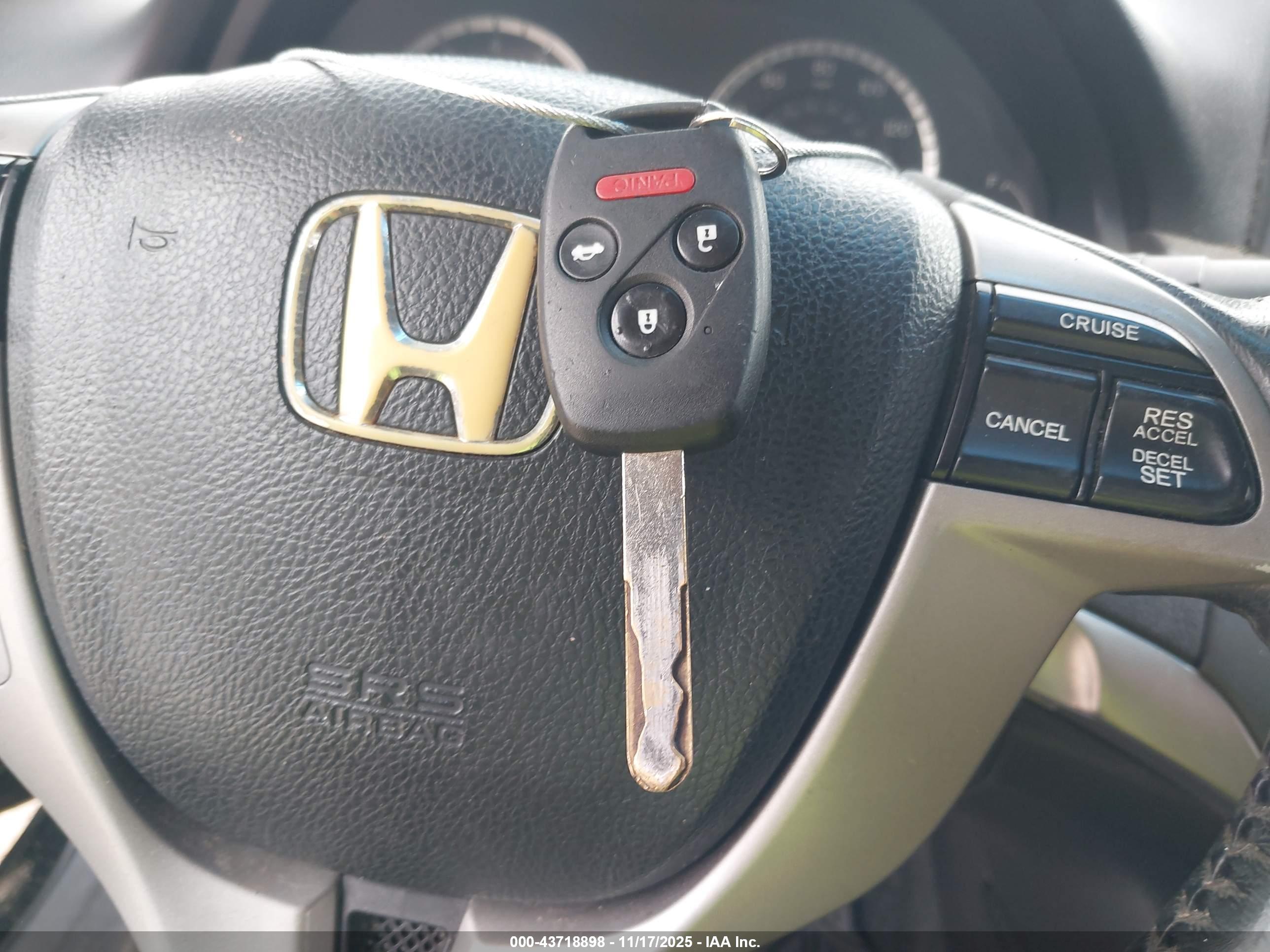 HONDA ACCORD image 11