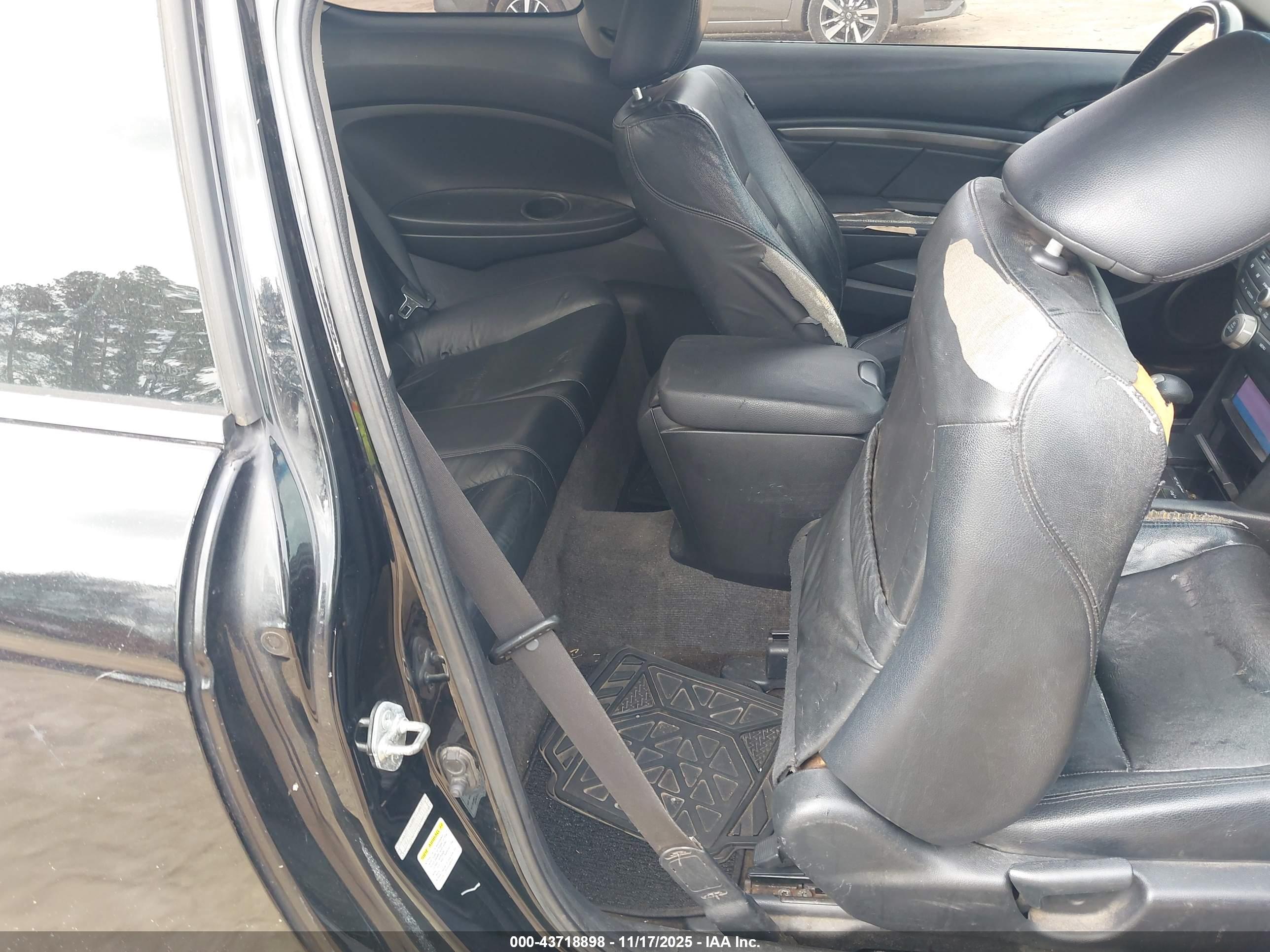 HONDA ACCORD image 8