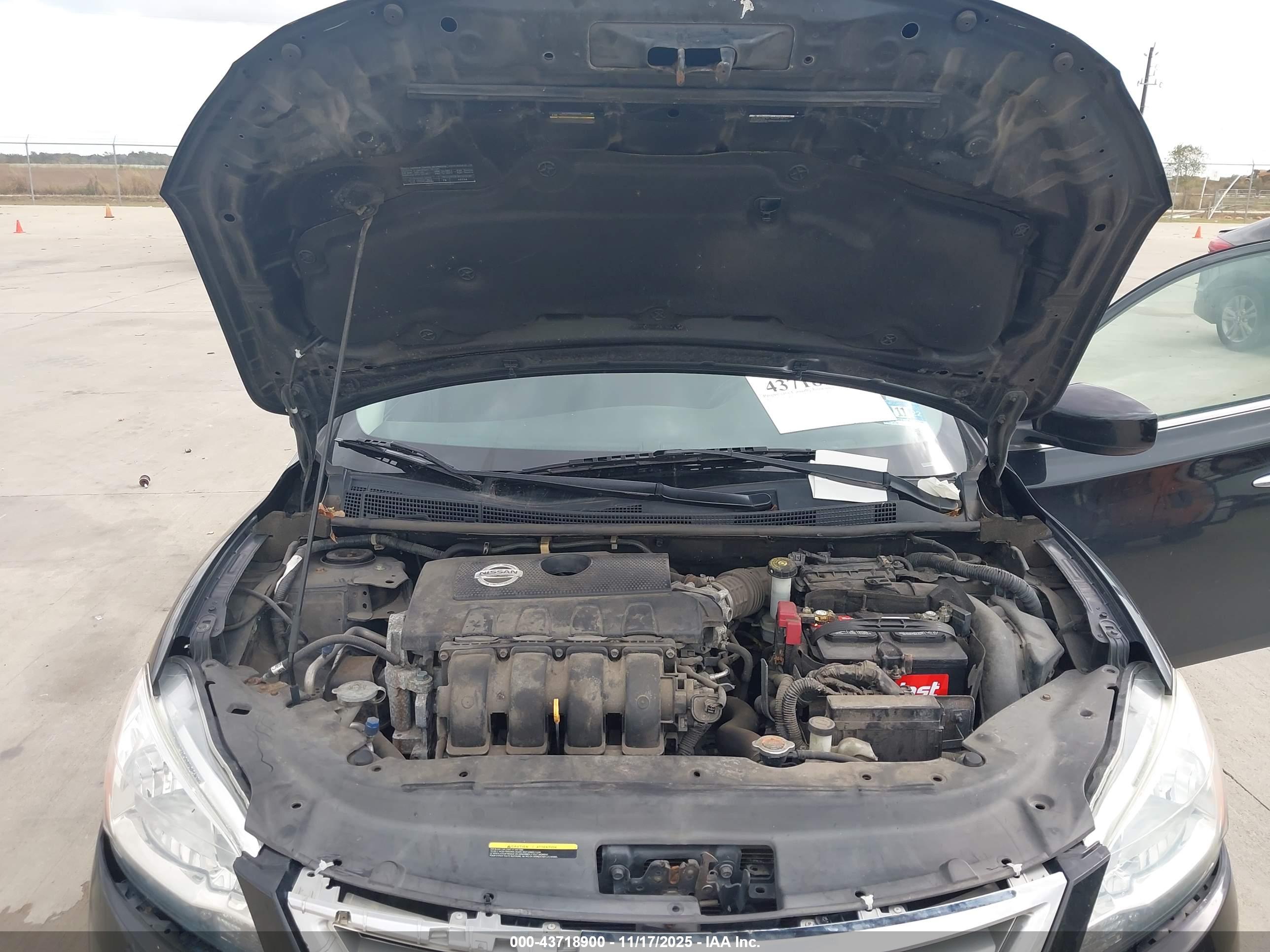 NISSAN SENTRA image 10