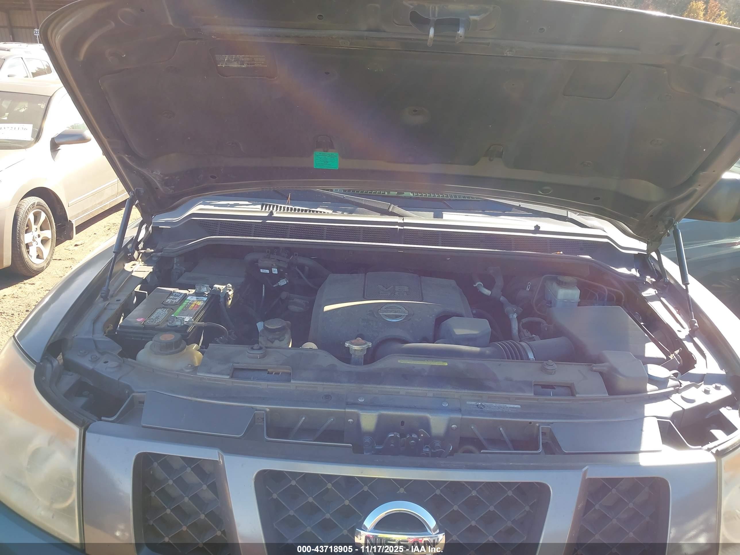 NISSAN ARMADA image 10