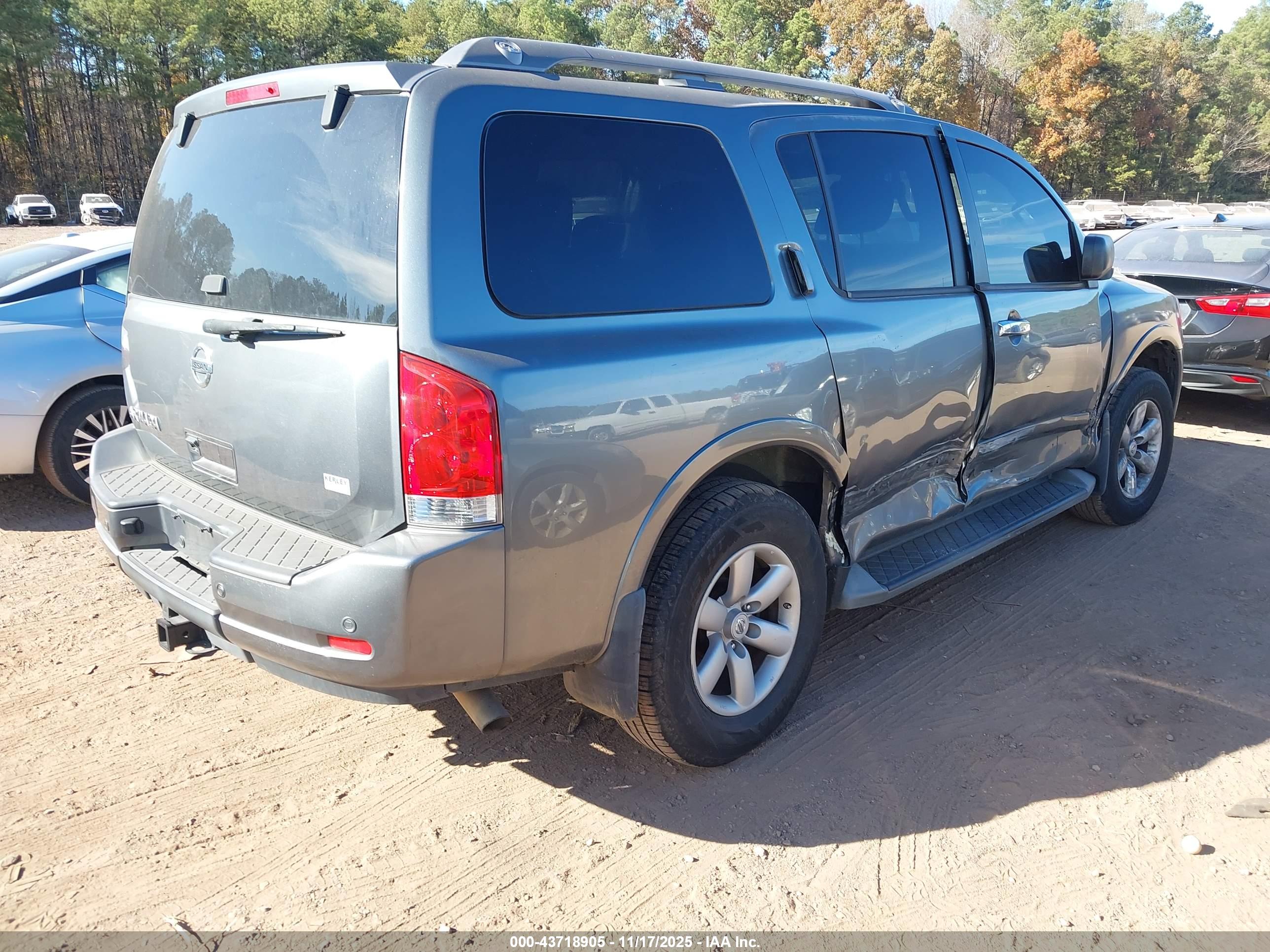 NISSAN ARMADA image 4