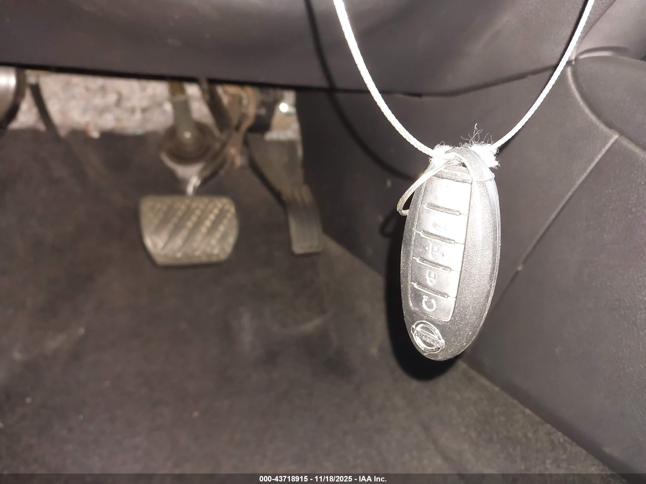 NISSAN ALTIMA image 11