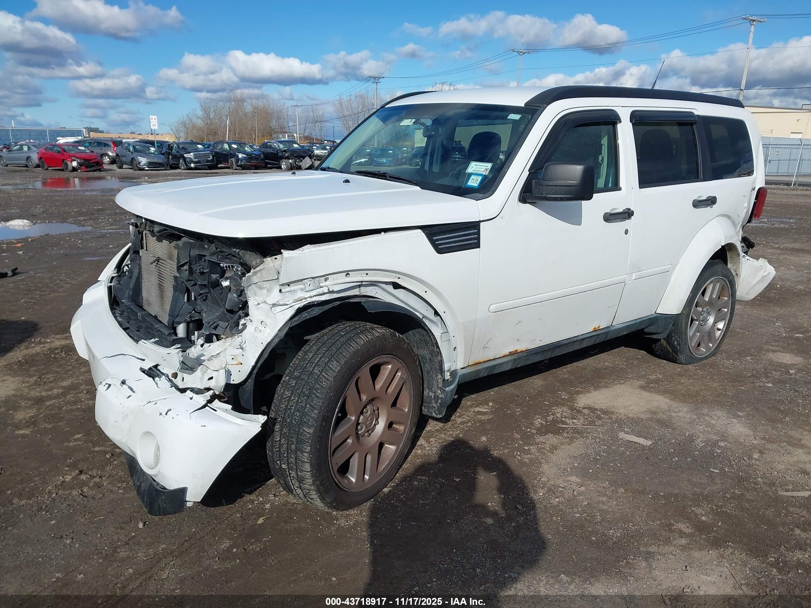 DODGE NITRO image 2
