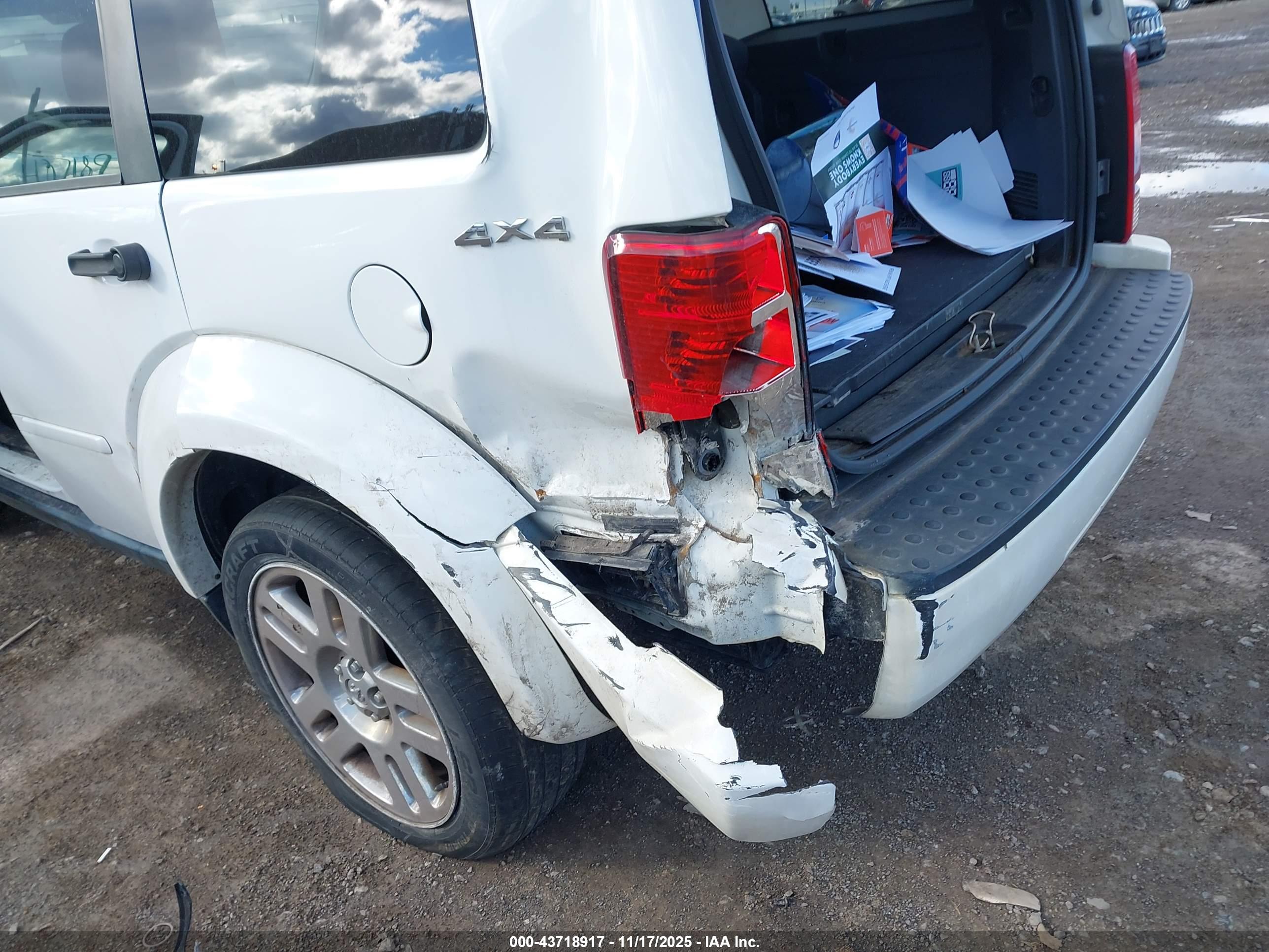 DODGE NITRO image 6