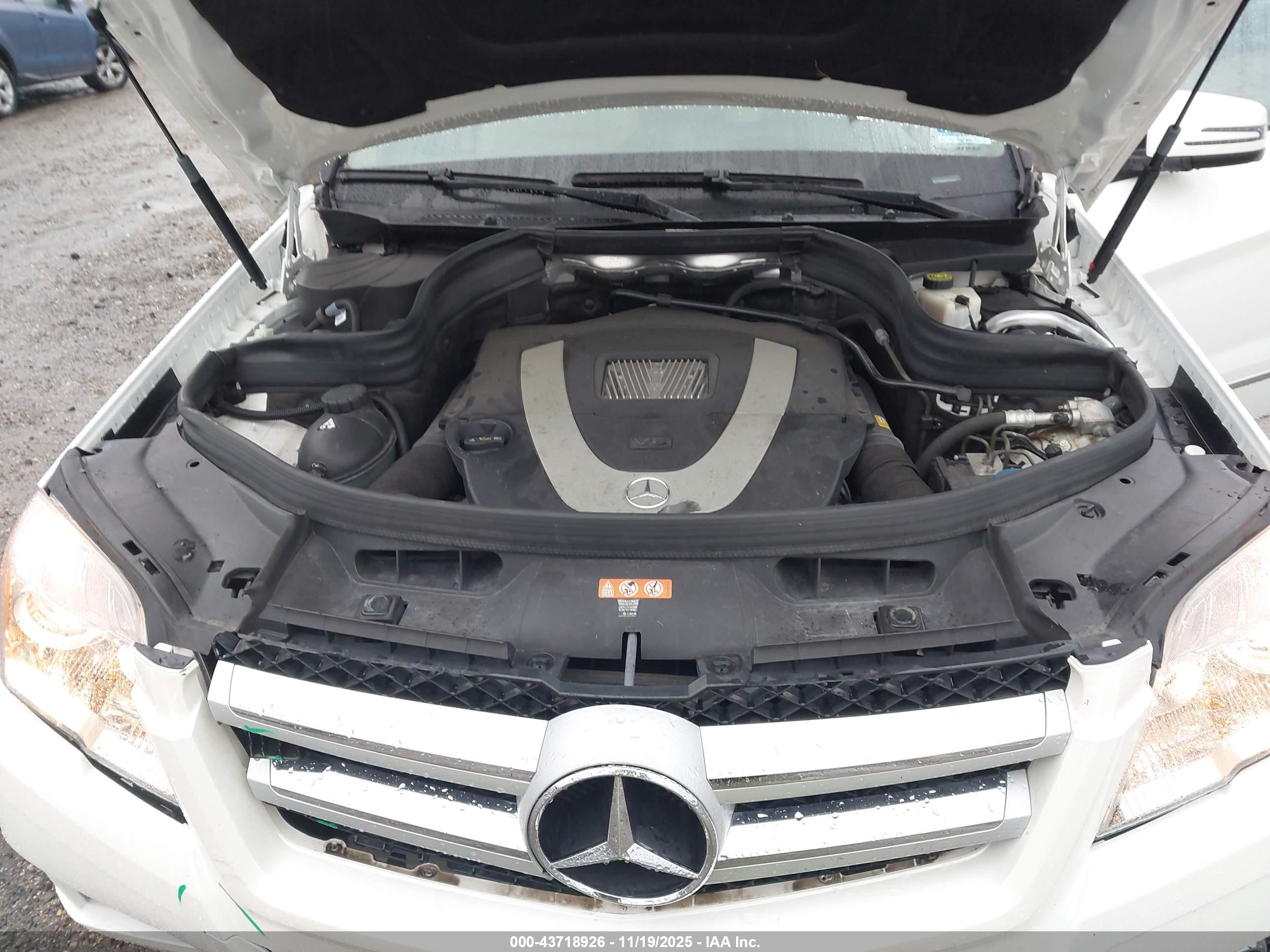 MERCEDES-BENZ GLK image 10