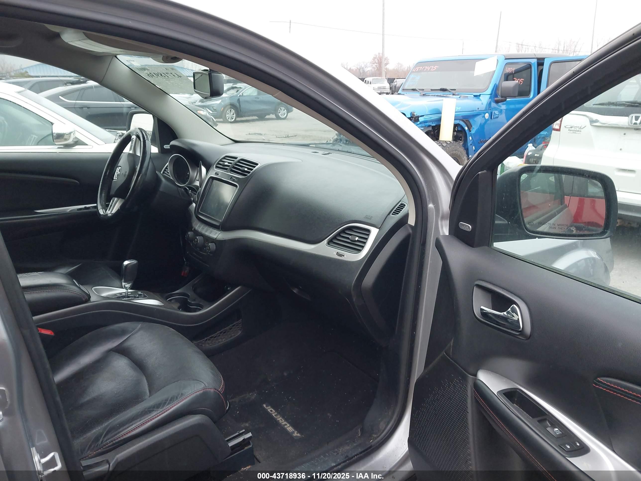 DODGE JOURNEY image 5