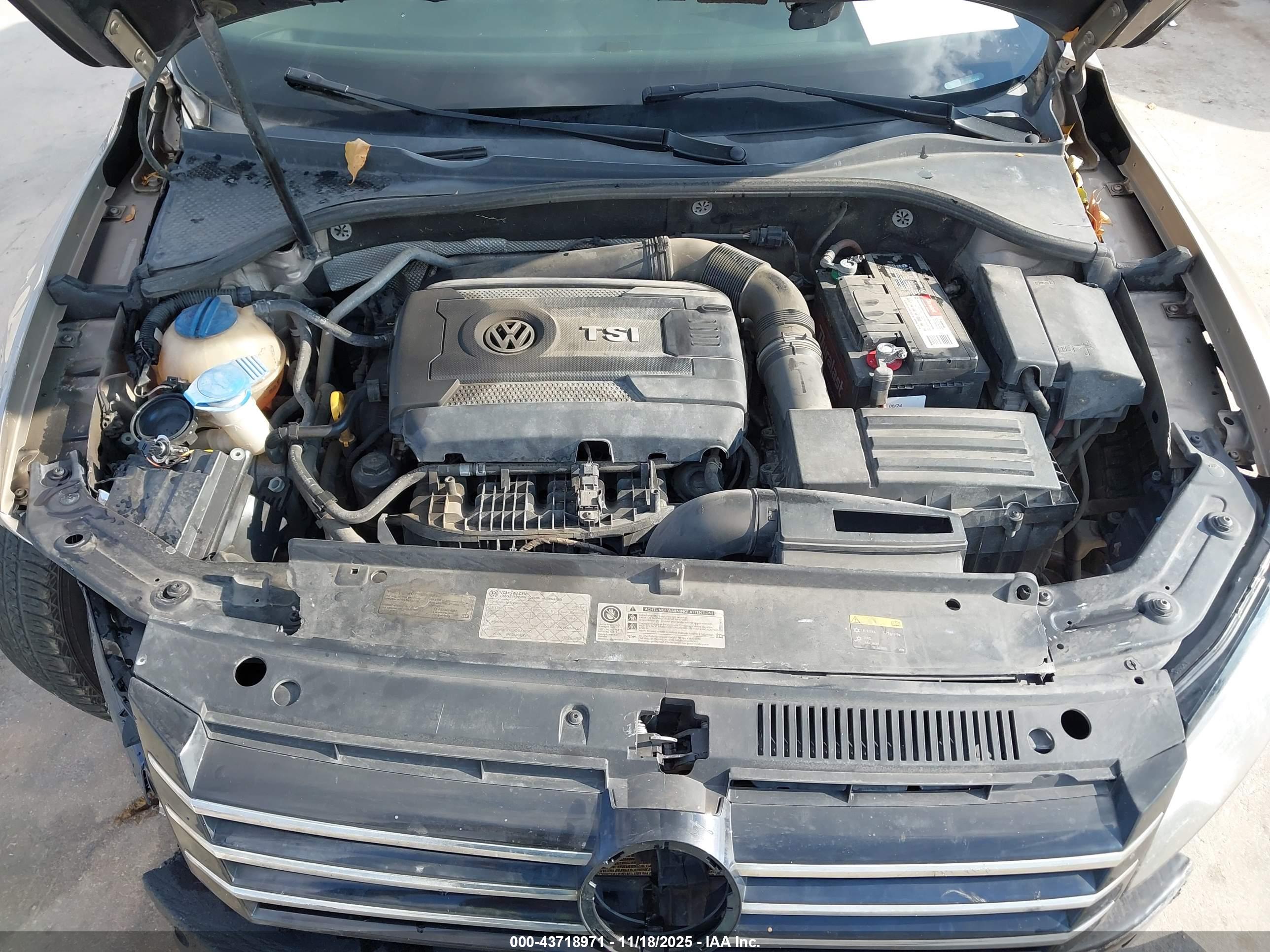 VOLKSWAGEN PASSAT image 10
