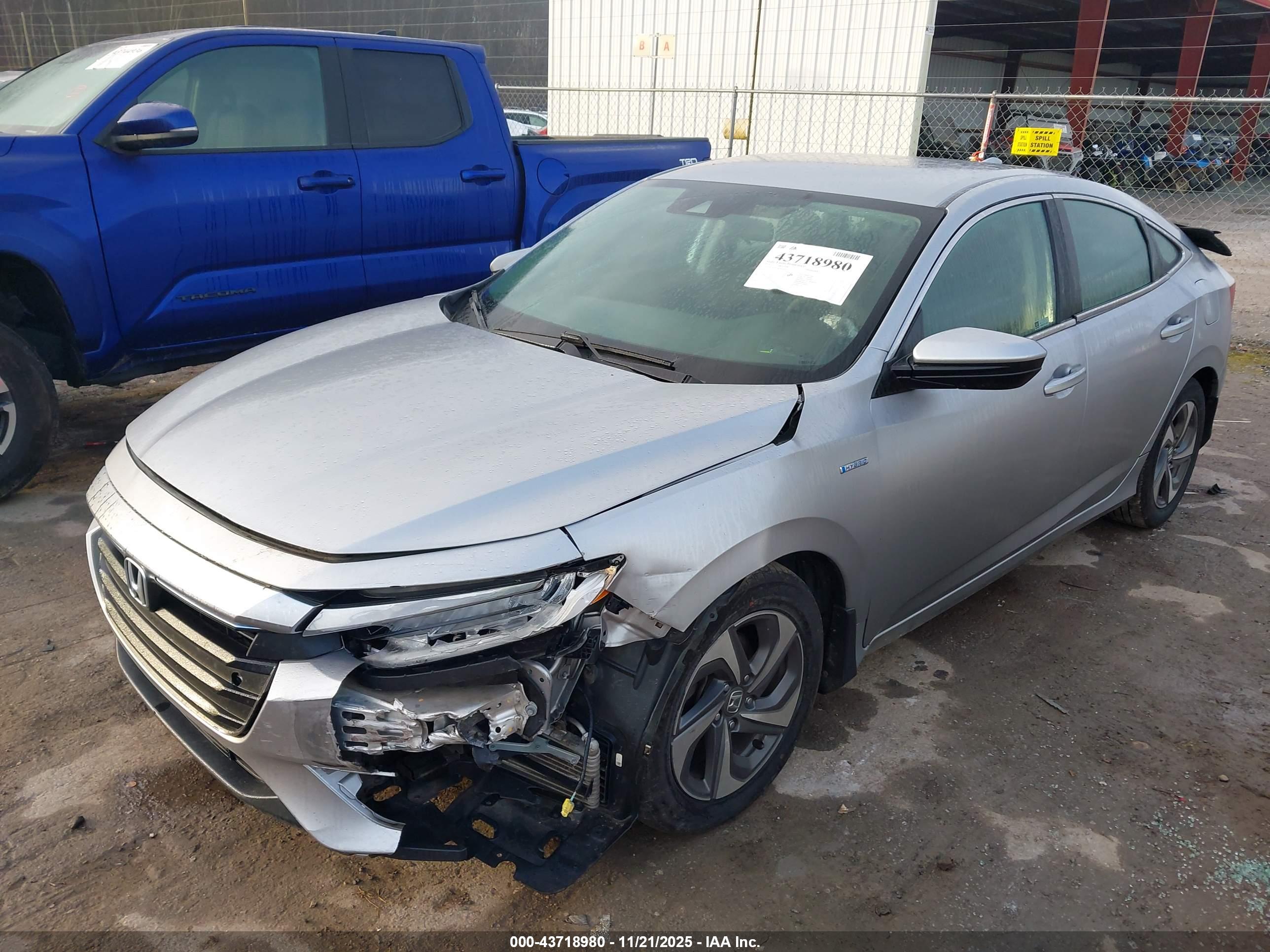 HONDA INSIGHT image 2