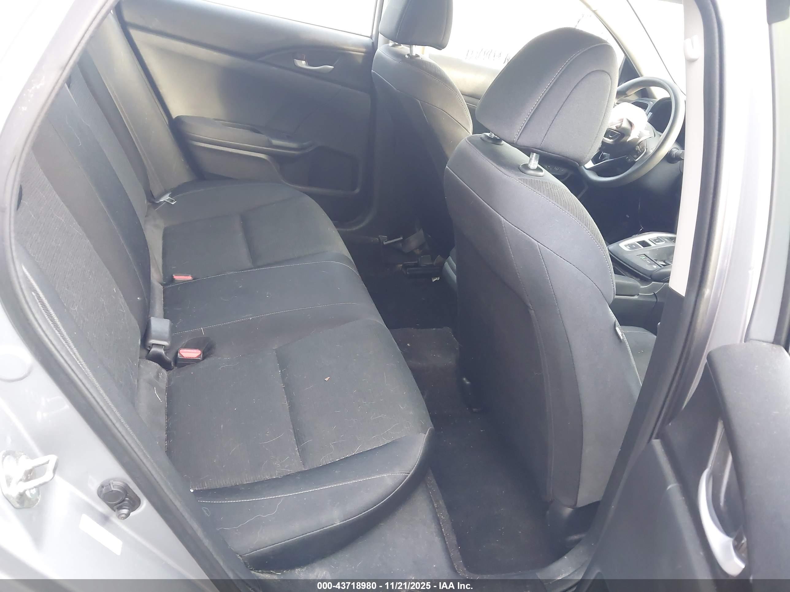 HONDA INSIGHT image 8