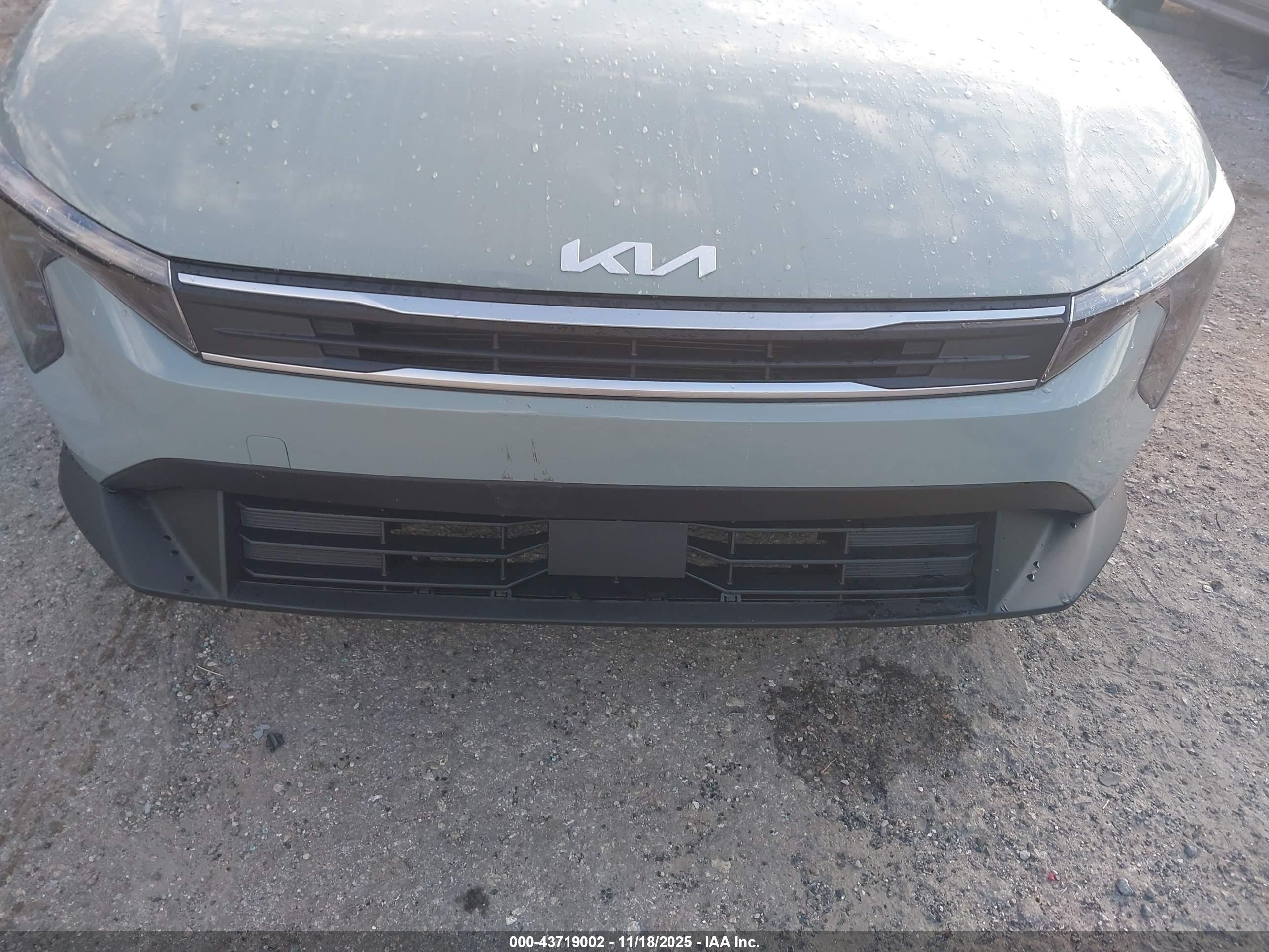 KIA K4 image 6