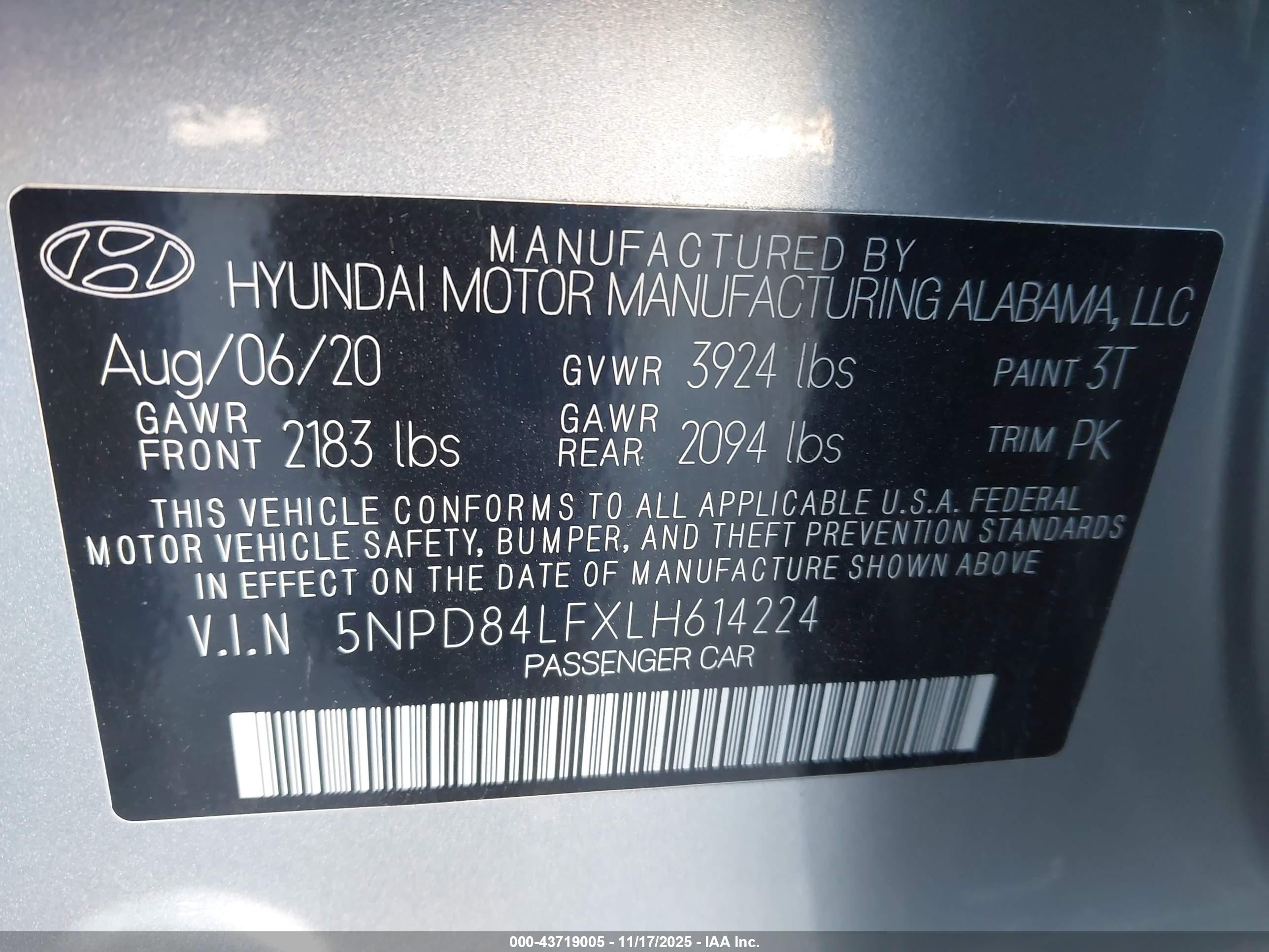 HYUNDAI ELANTRA image 9