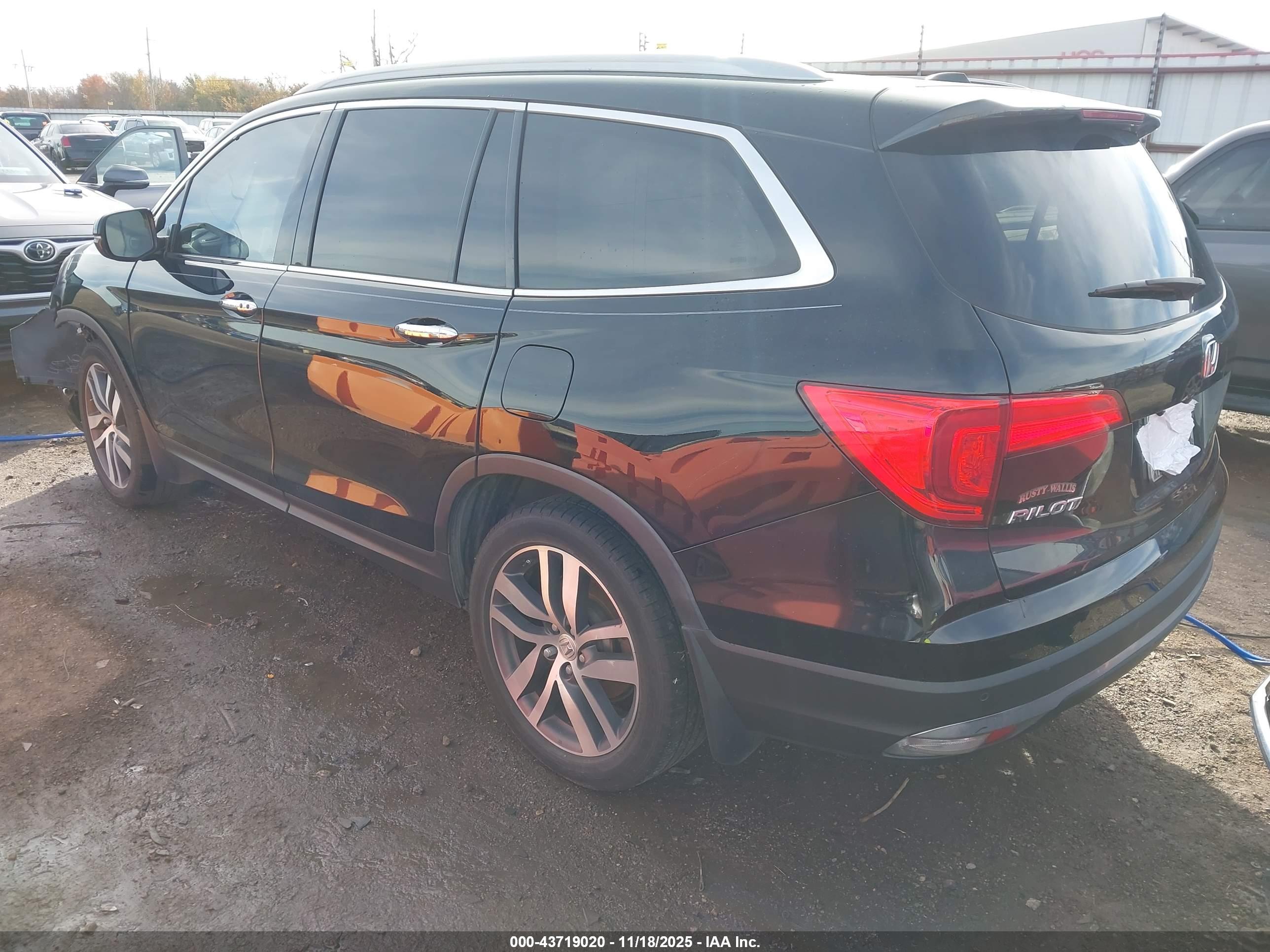 HONDA PILOT image 3