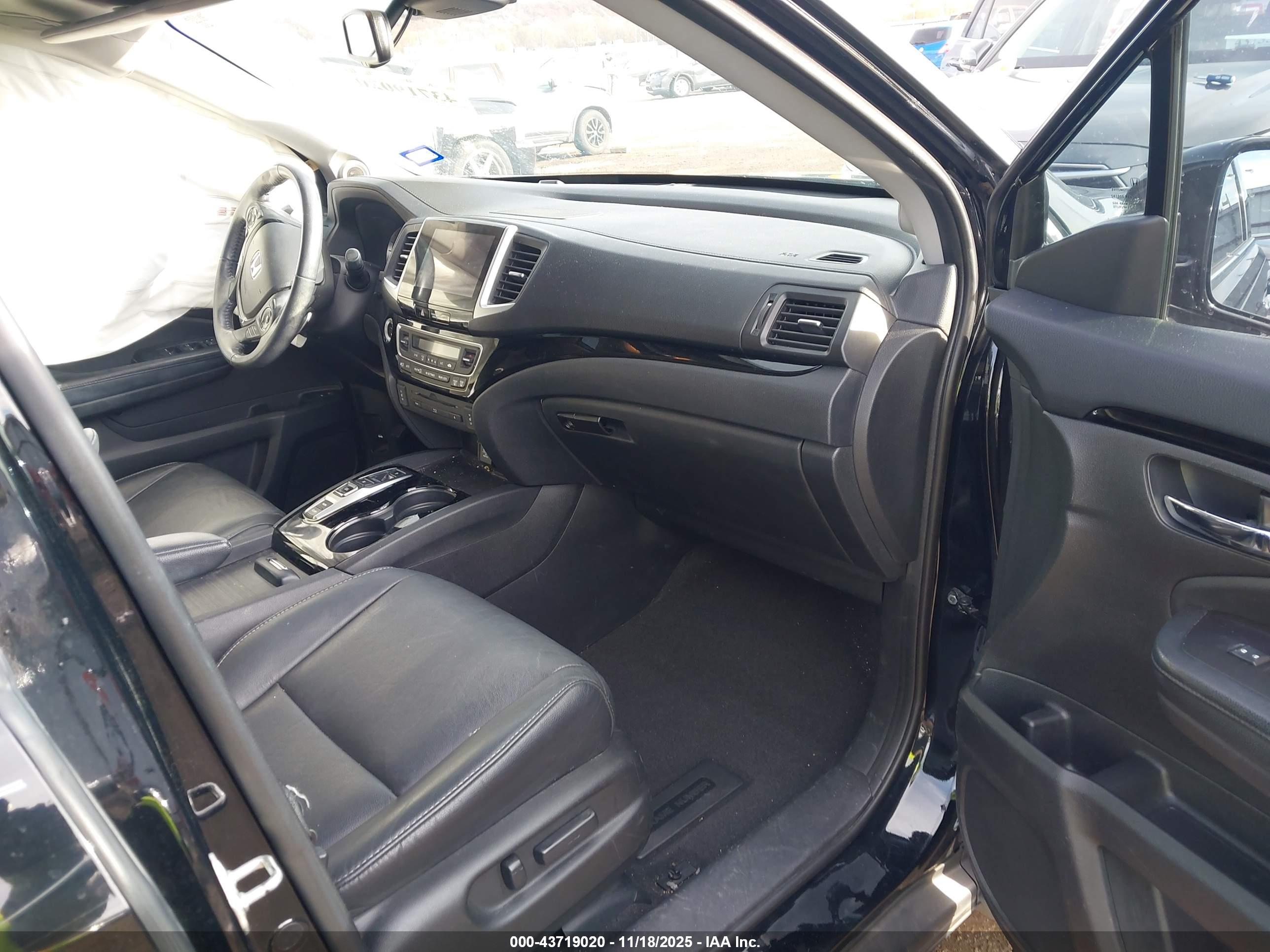 HONDA PILOT image 5
