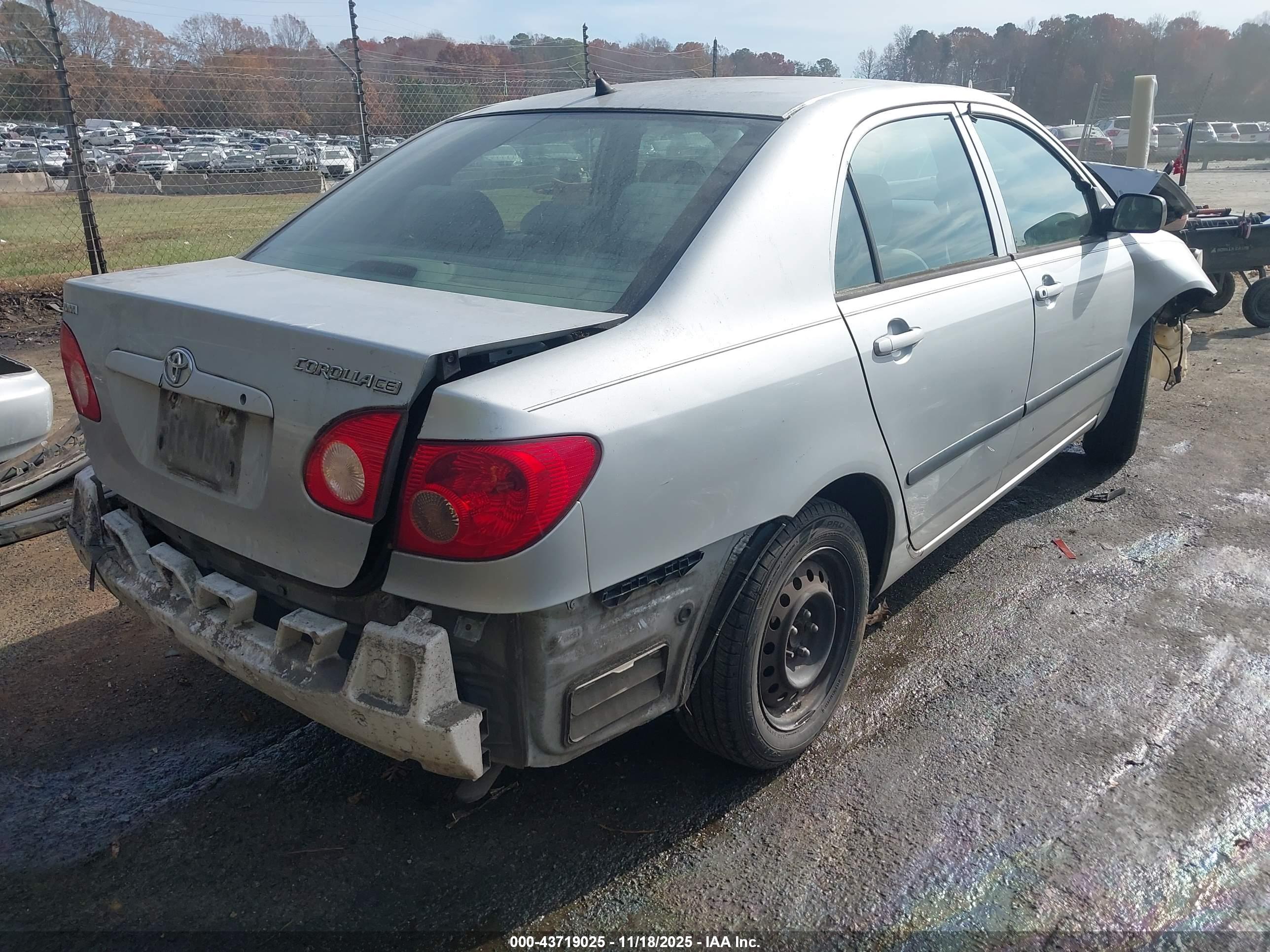 TOYOTA COROLLA image 4