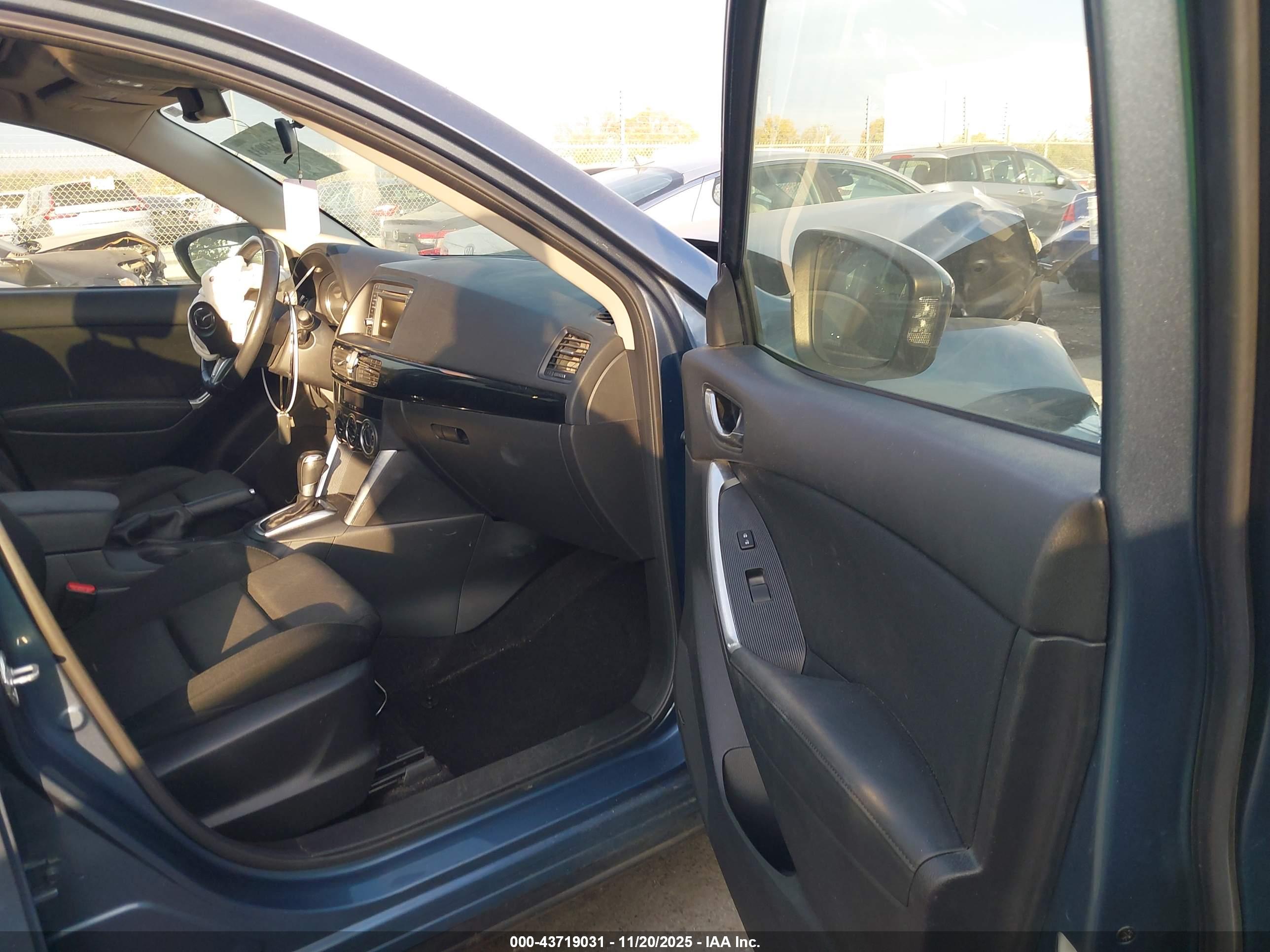 MAZDA CX-5 image 5
