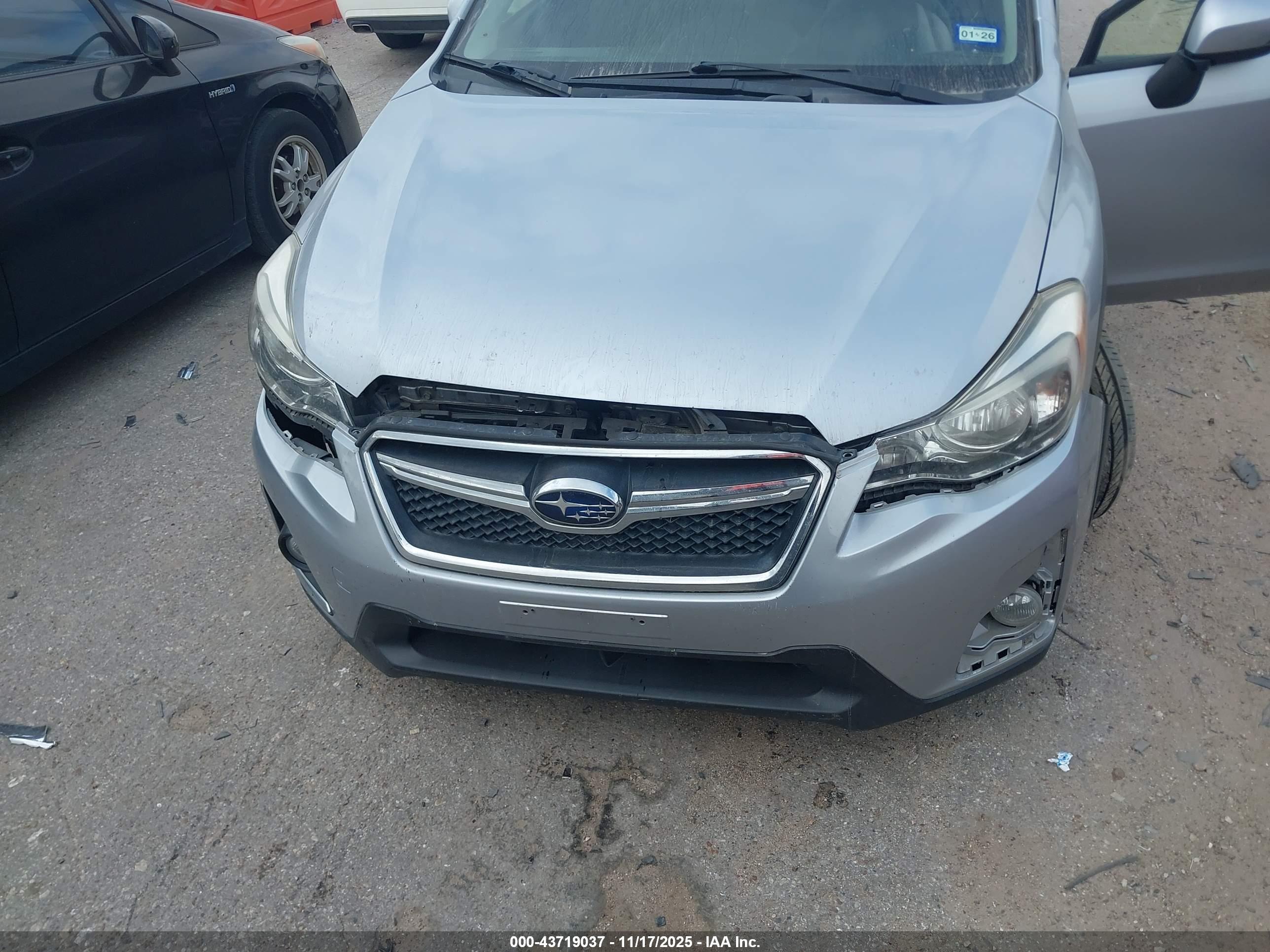 SUBARU CROSSTREK image 6